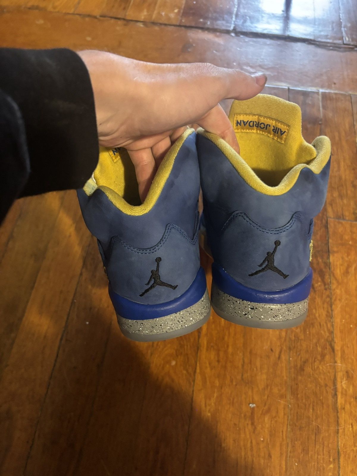 Jordan Brand Nike Air Jordan 5 Retro JSP "Laney Varsity Royal" sneaker Size US 10.5 / EU 43-44 - 4 Thumbnail