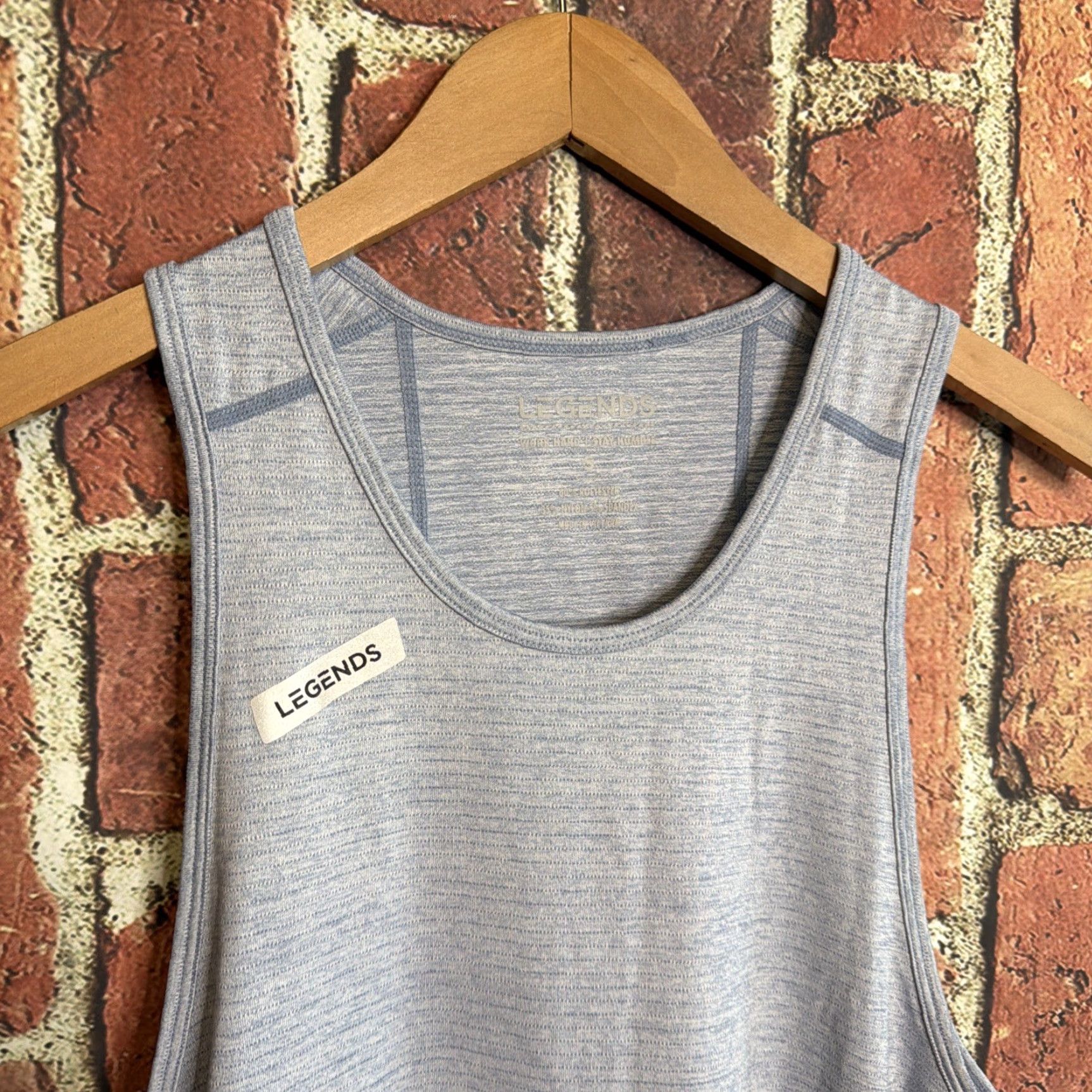 Vintage LEGENDS Tank Top Men Small Gray Performance Stretch Workout Lifting Shirt Size US S / EU 44-46 / 1 - 2 Thumbnail
