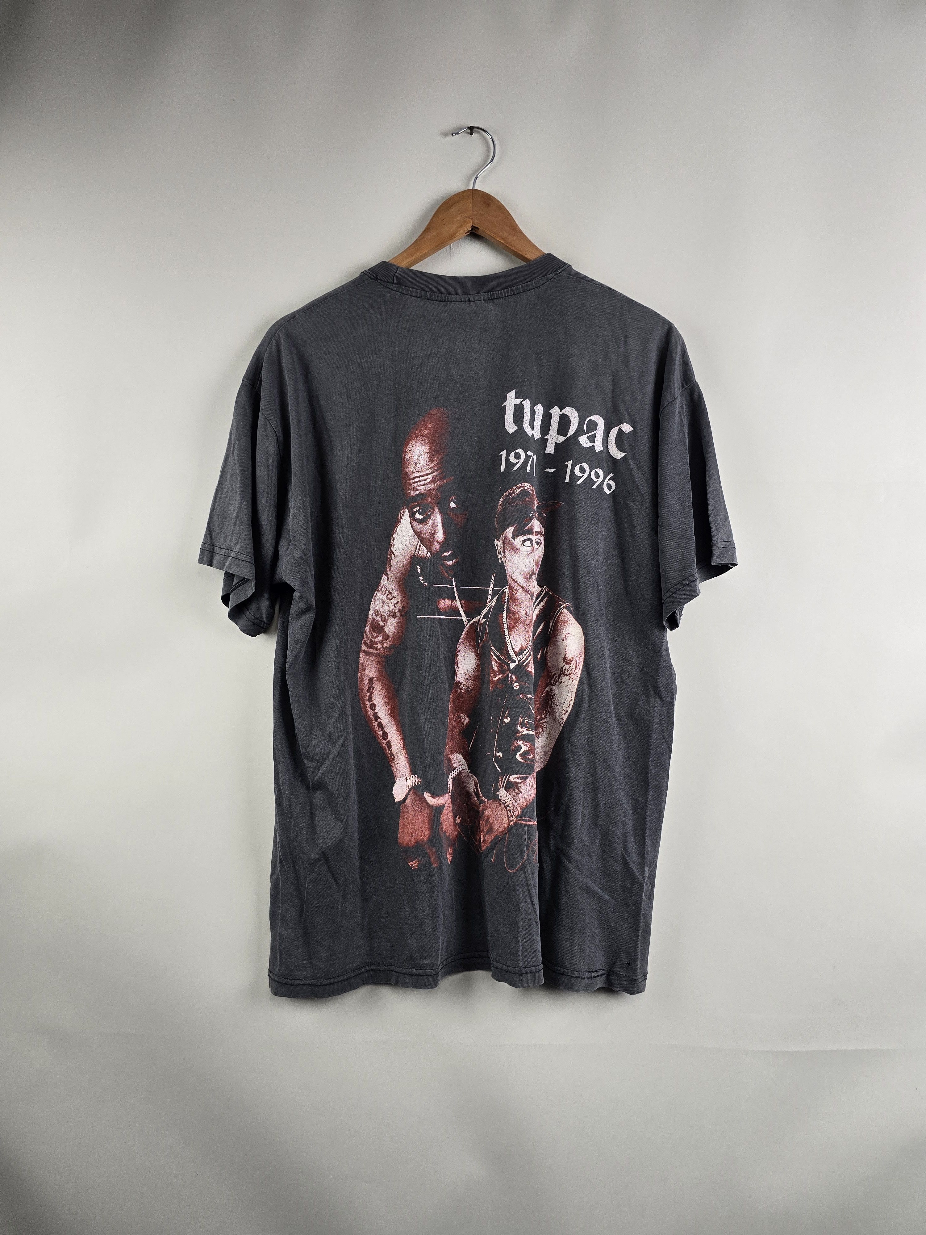 Band Tees × Rap Tees × Vintage 90s Tupac Only god can judge me Makeveli 2Pac XL 22.5" 29" Size US XL / EU 56 / 4 - 6 Thumbnail