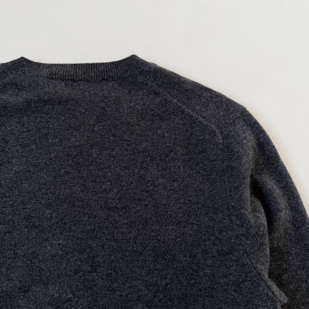 Comme des Garcons A/W 04 Gray Wool V Neck Sweater Size US L / EU 52-54 / 3 - 14 Thumbnail