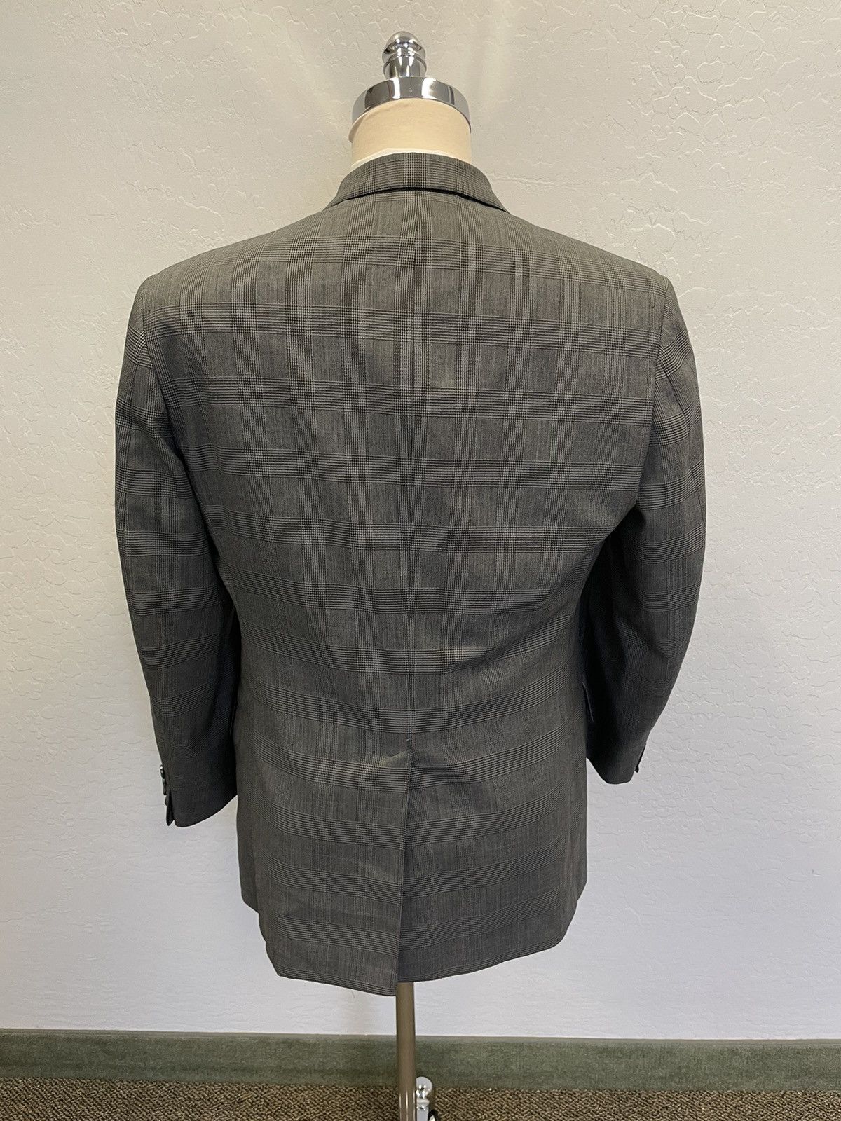 Brooks Brothers × Vintage Vintage Prince of Wales Check 3-Button Wool Suit Size 42R - 4 Thumbnail