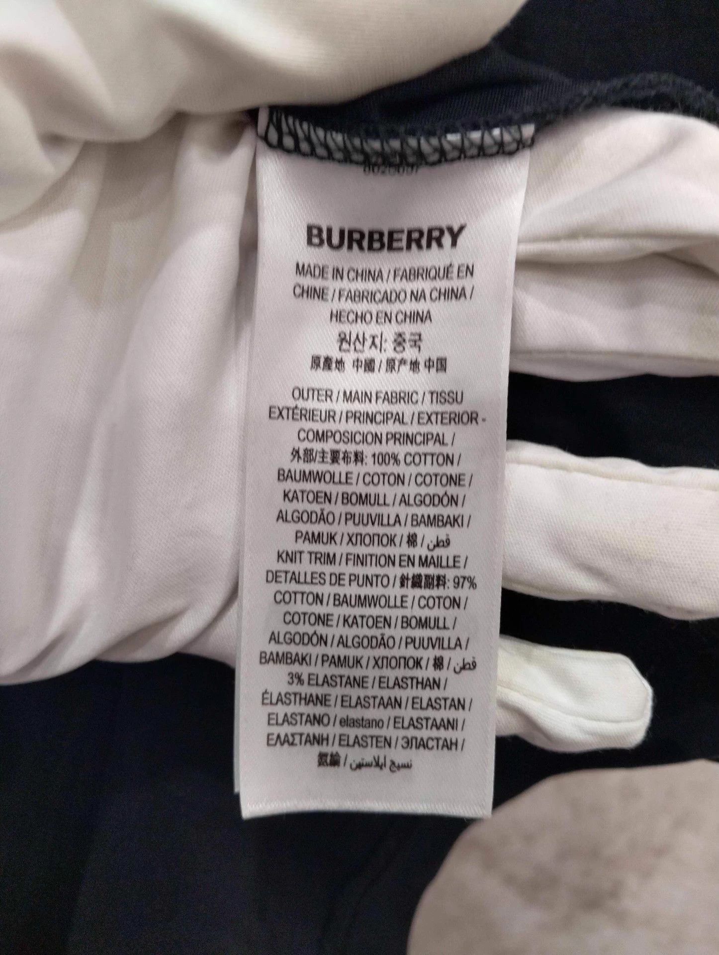 Burberry BURBERRY T-shirt M Size M / US 6-8 / IT 42-44 - 5 Thumbnail