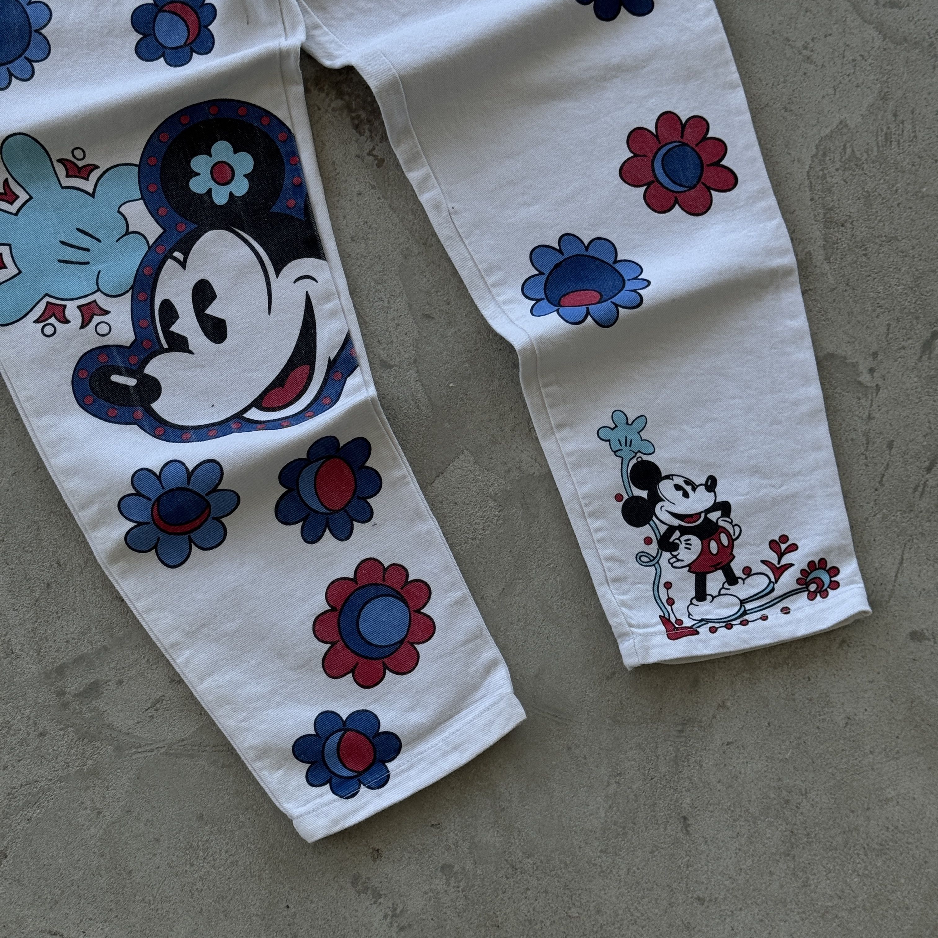 Mickey Mouse Vintage Mickey & Co Disney White Graphic Print Denim Pants Size 28" / US 6 / IT 42 - 5 Thumbnail