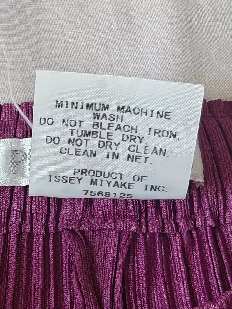 Issey Miyake Issey Miyake size:4 Rose-red pleated pants Size 42" / US 20 - 3 Thumbnail
