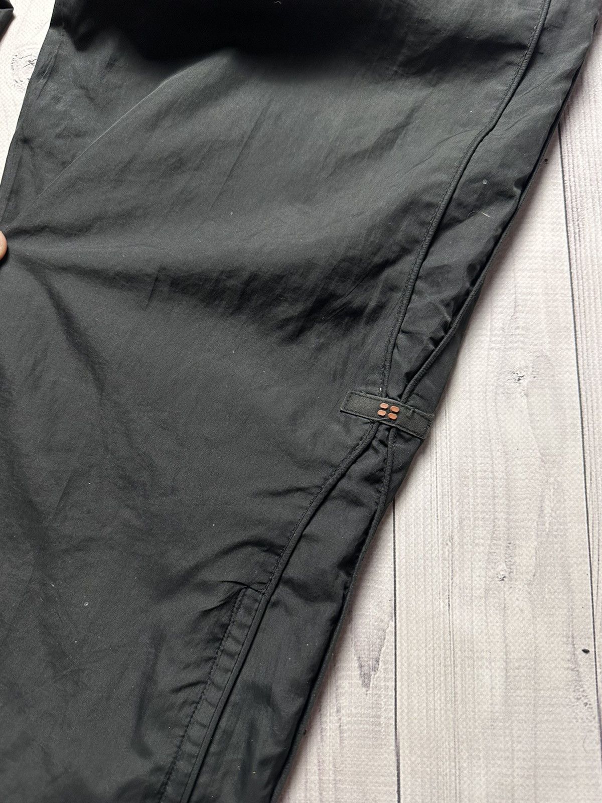 Vintage Vintage Nike drill pants logo Y2K joggers size XXL Size US 38 / EU 54 - 9 Thumbnail