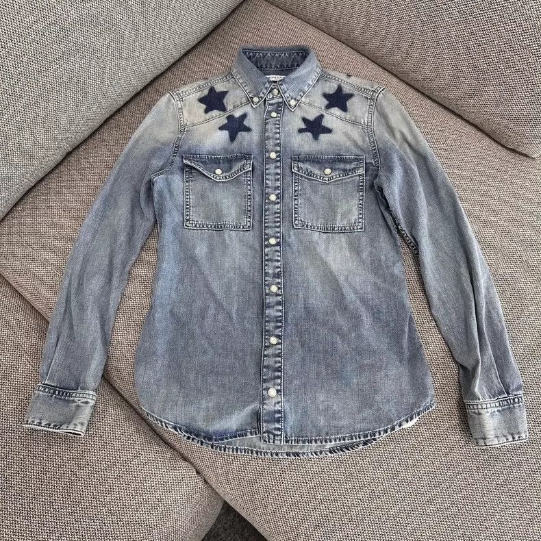 Givenchy Givenchy Size38 Pearl Buttoned Five-Star Denim Jacket Size US M / EU 48-50 / 2 - 1 Thumbnail