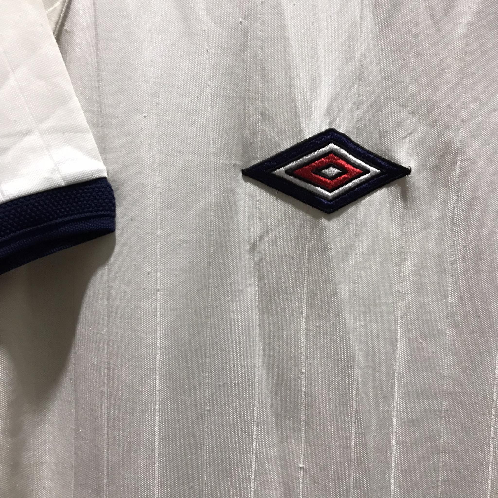 Umbro Umbro Center Logo Shirt 90s (polyester tee) Size US M / EU 48-50 / 2 - 3 Thumbnail