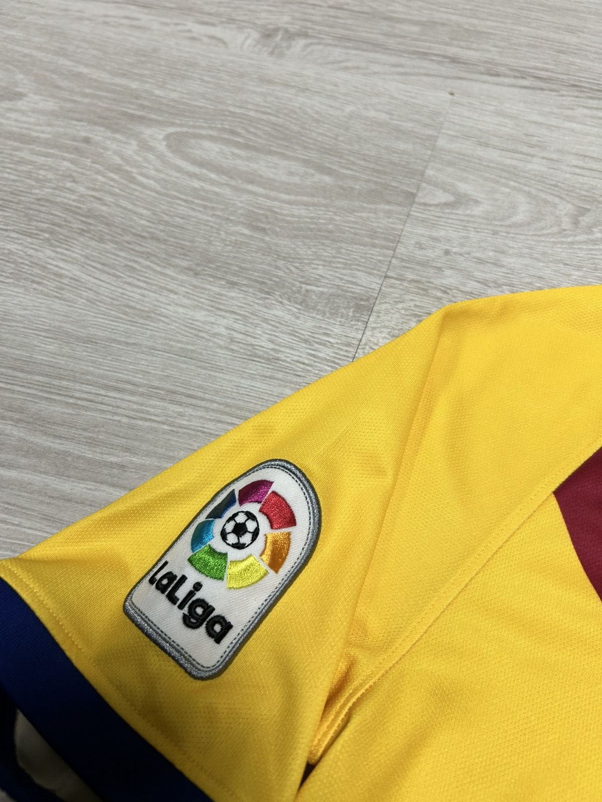 Nike Nike FC Barcelona Soccer’s Jersey 2019/20 away size Small Size US S / EU 44-46 / 1 - 7 Thumbnail