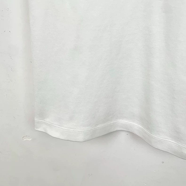 Louis Vuitton Louis Vuitton 22 white logo embroidered cotton crew neck s Size L / US 10 / IT 46 - 4 Thumbnail