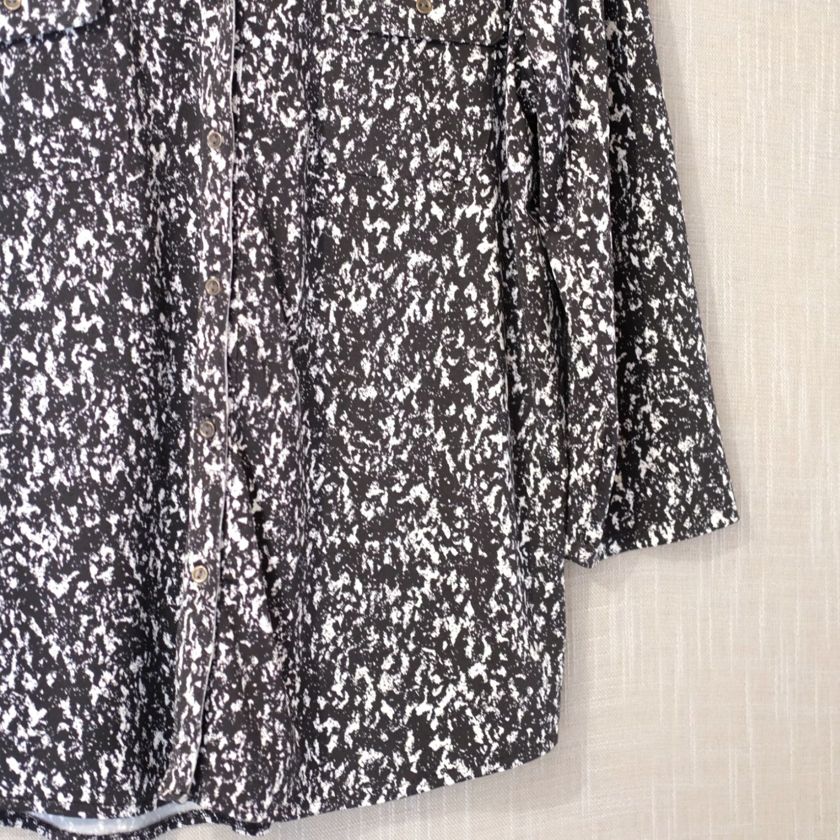 Faded Glory FADED GLORY Blouse Button Up Black/White Pockets 3/4 Sleeve Womens XL Size XL / US 12-14 / IT 48-50 - 4 Thumbnail