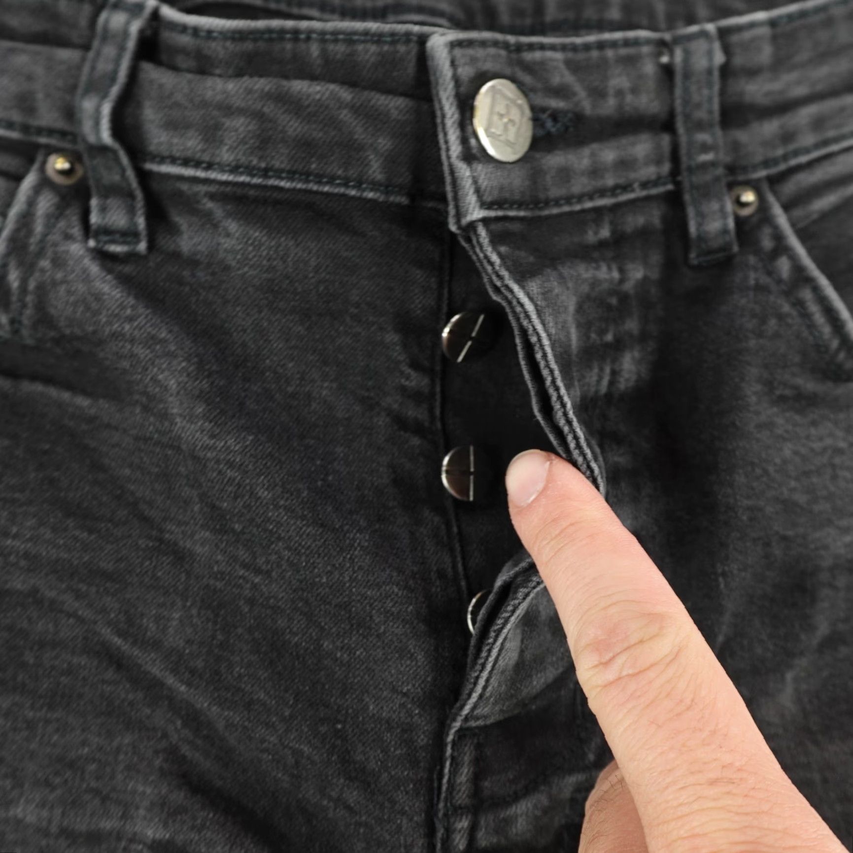 Ksubi VINTAGE Ksubi Jeans Mens 33x30 Slim Fit Black Denim Punk Rock Hip Hop Buttons Zip Size US 31 - 4 Thumbnail