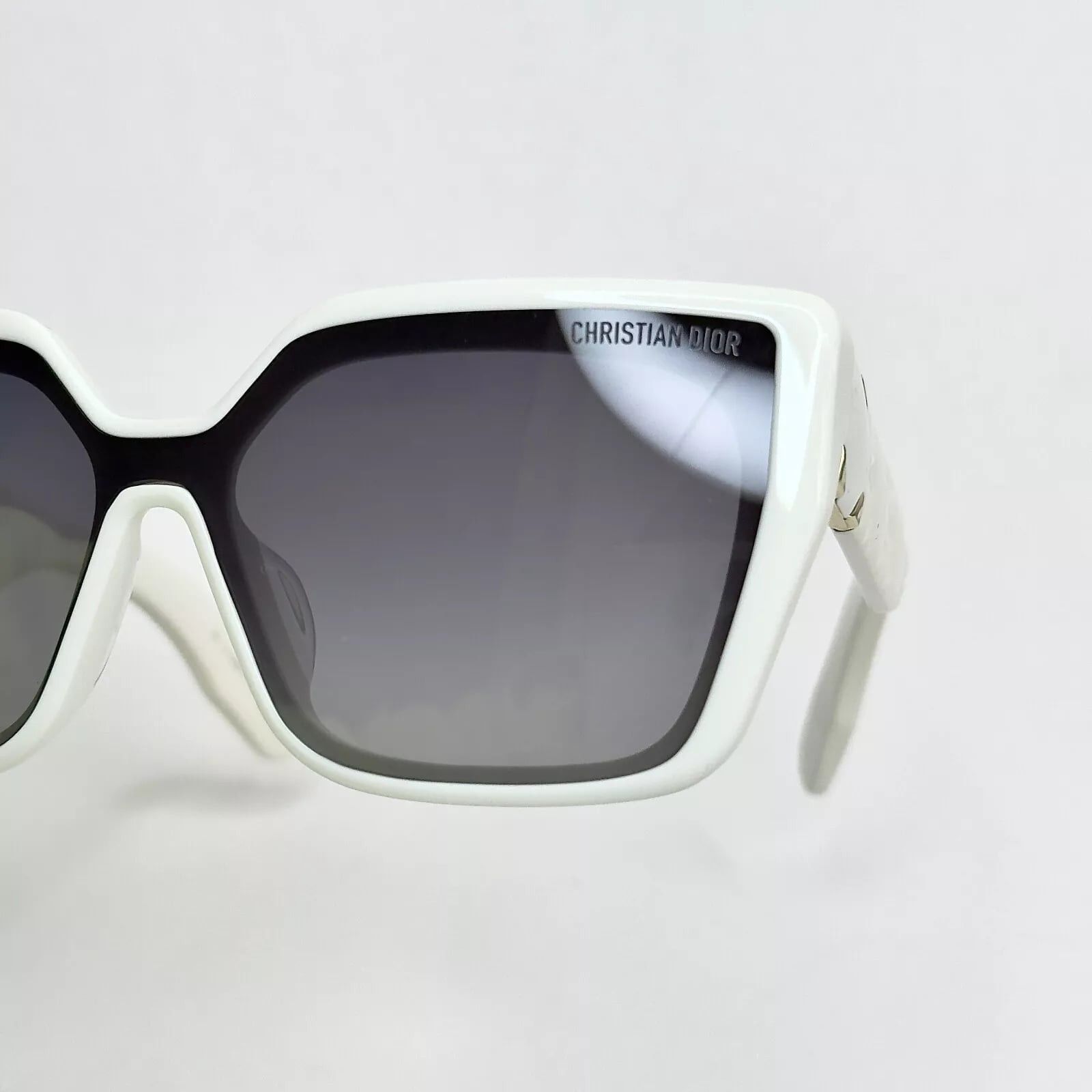 Christian Dior Monsieur CHRISTIAN DIOR Lady 9522 White S2F Sunglasses CD40148F 95.22 Size ONE SIZE - 2 Thumbnail