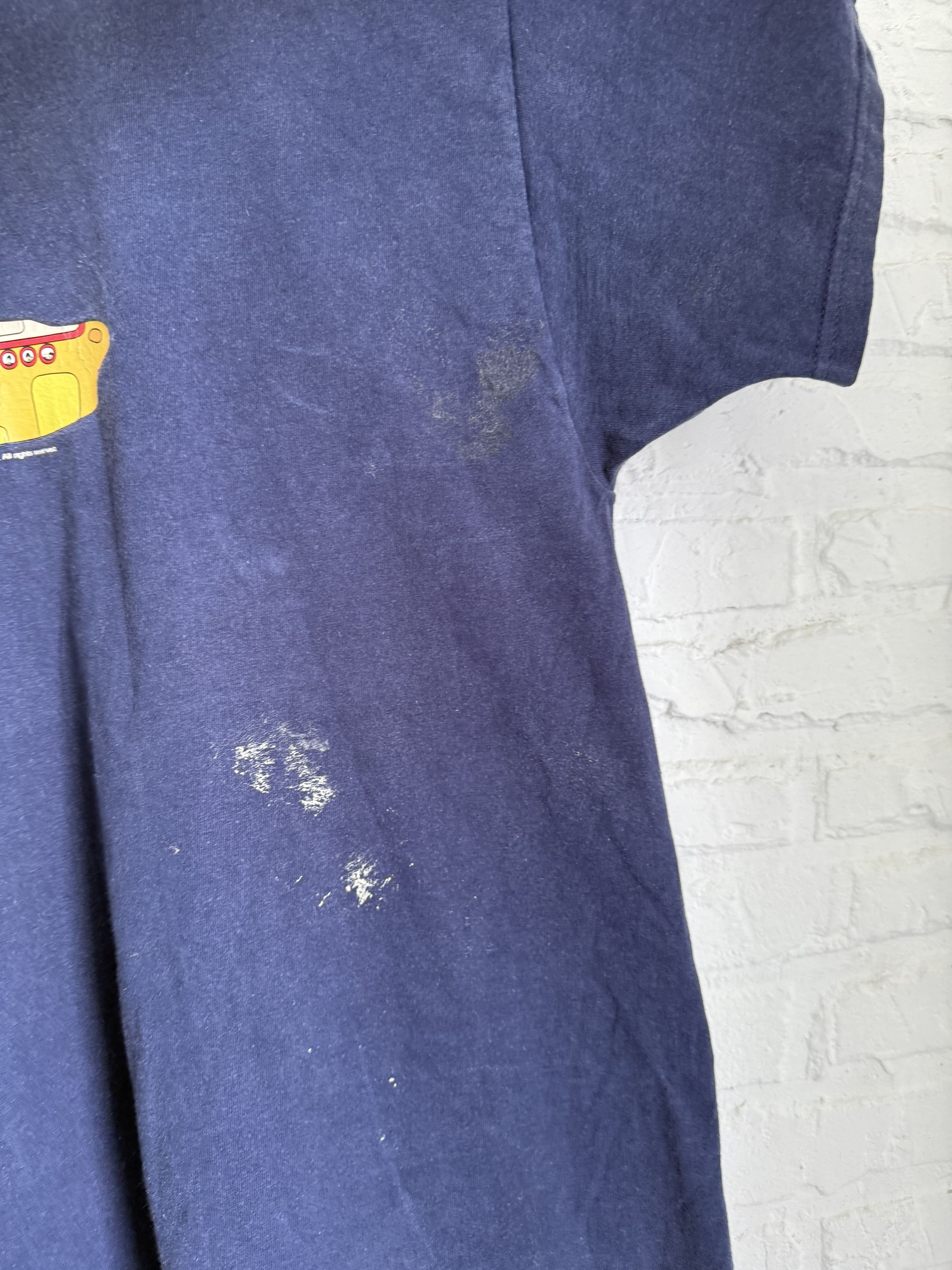 Vintage Vintage 2006 The Beatles yellow submarine t-shirt Size US XL / EU 56 / 4 - 6 Thumbnail
