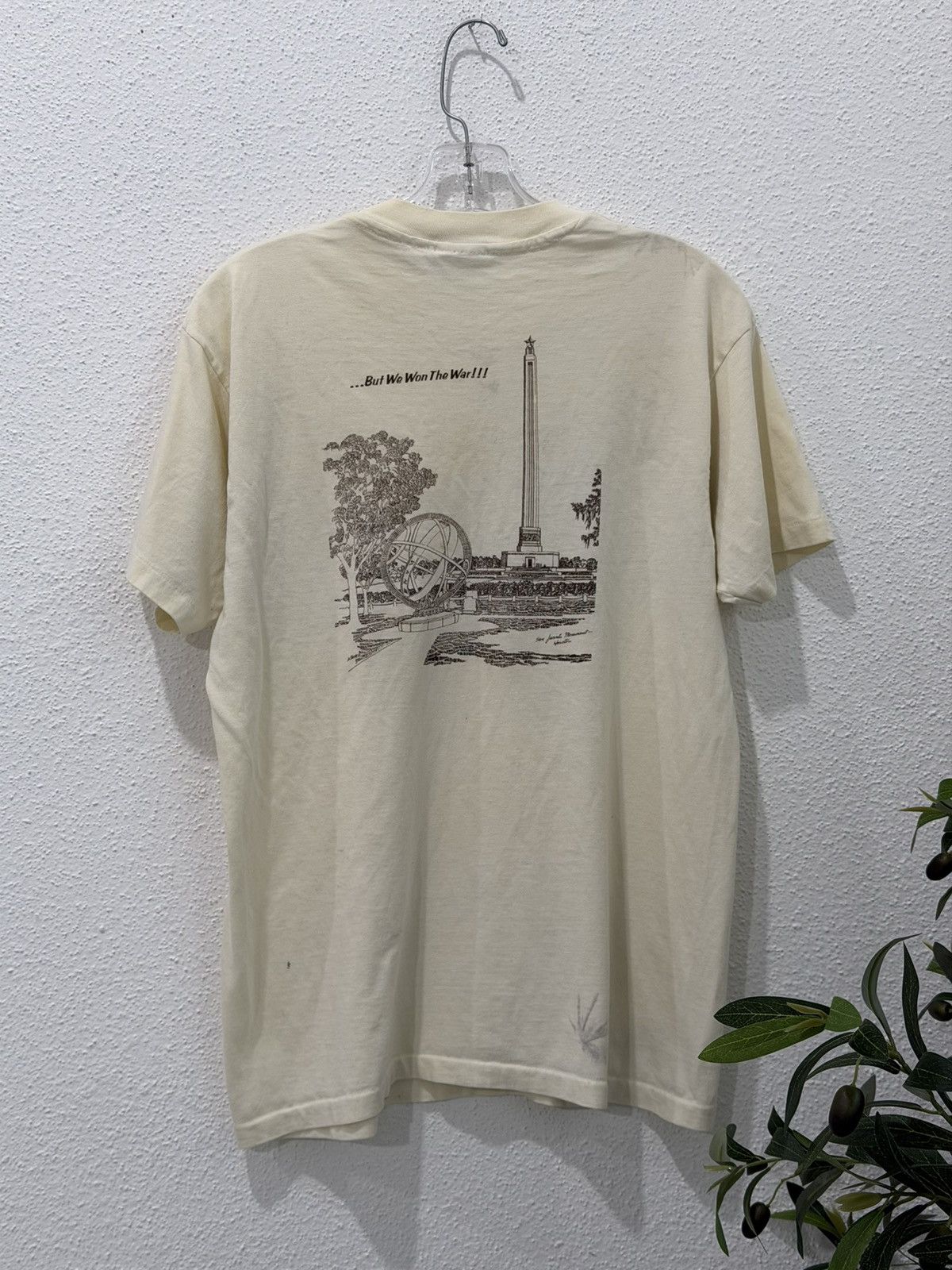 Vintage Vintage Texas Revolution Souvenir Tee San Jacinto Monument L Size US L / EU 52-54 / 3 - 3 Thumbnail