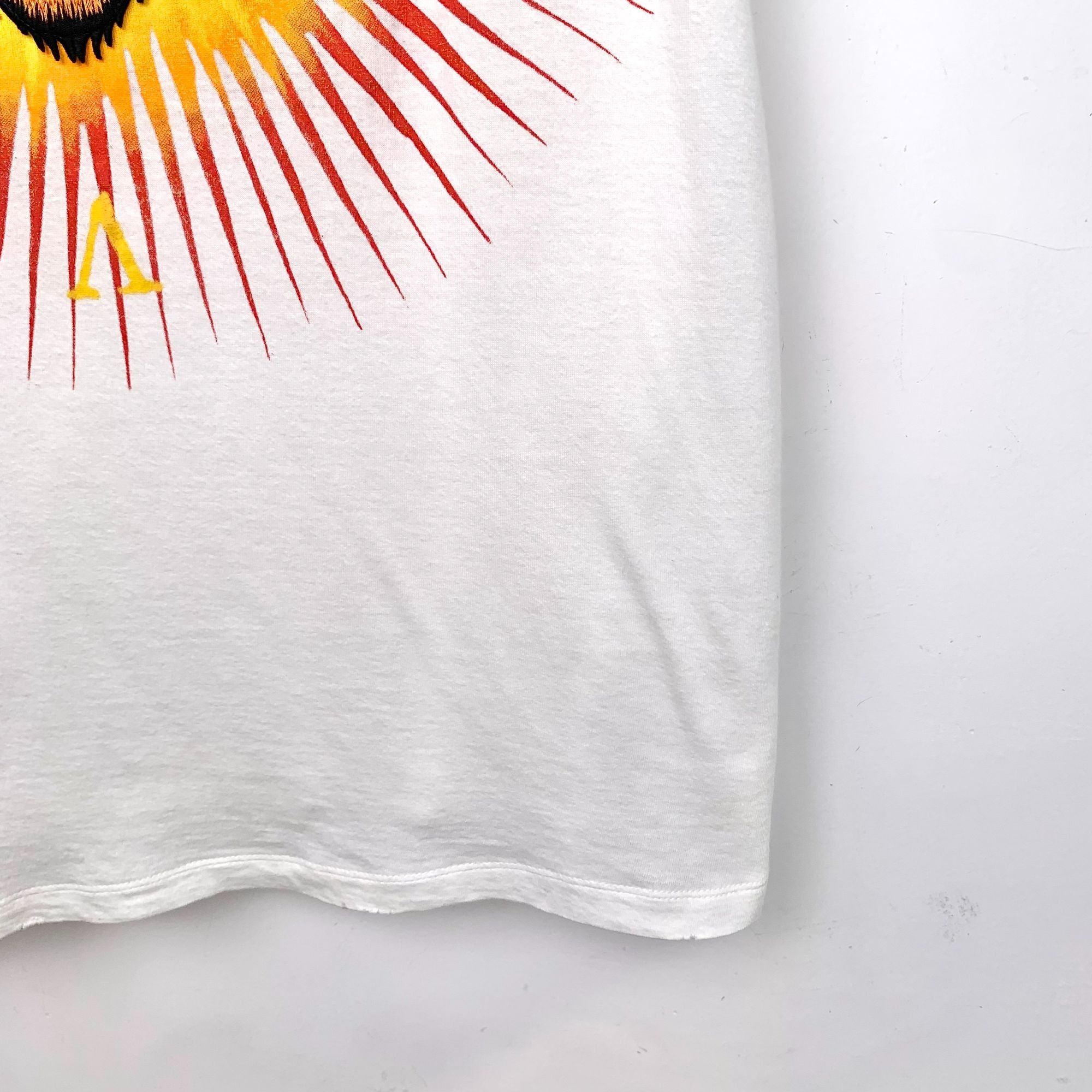 Gucci Gucci T-Shirt With Tiger Graphic & "Modern Future" Text Size US XS / EU 42 / 0 - 4 Thumbnail