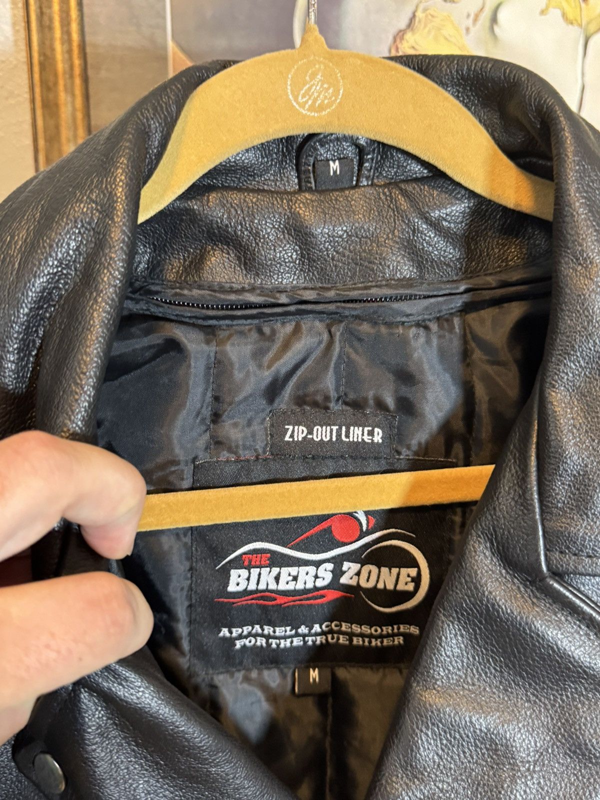 Vintage THE BIKERS ZONE Leather Motorcycle Jacket with Zip-out liner Size US M / EU 48-50 / 2 - 5 Thumbnail