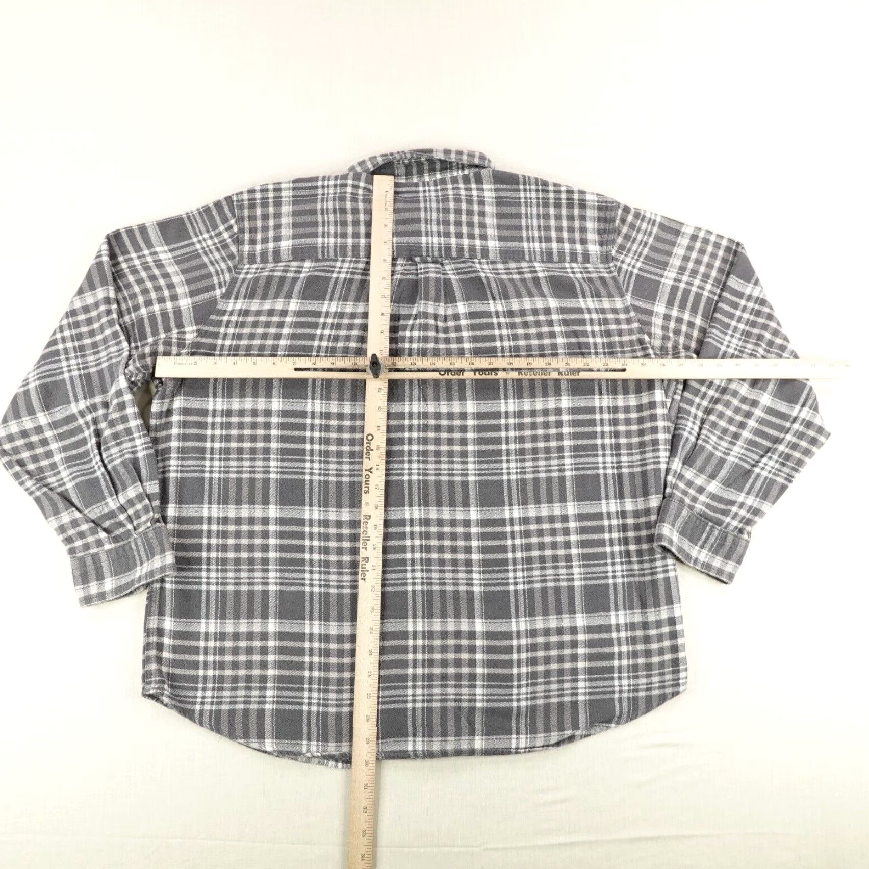 Vintage Woolrich Shirt Mens 2XL Plaid Flannel Button-Up Work Grey White Cotton Woolrich Brand Shirt 2XL Mens 90s Outdoor Pockets Button-Down Size US XXL / EU 58 / 5 - 7 Thumbnail