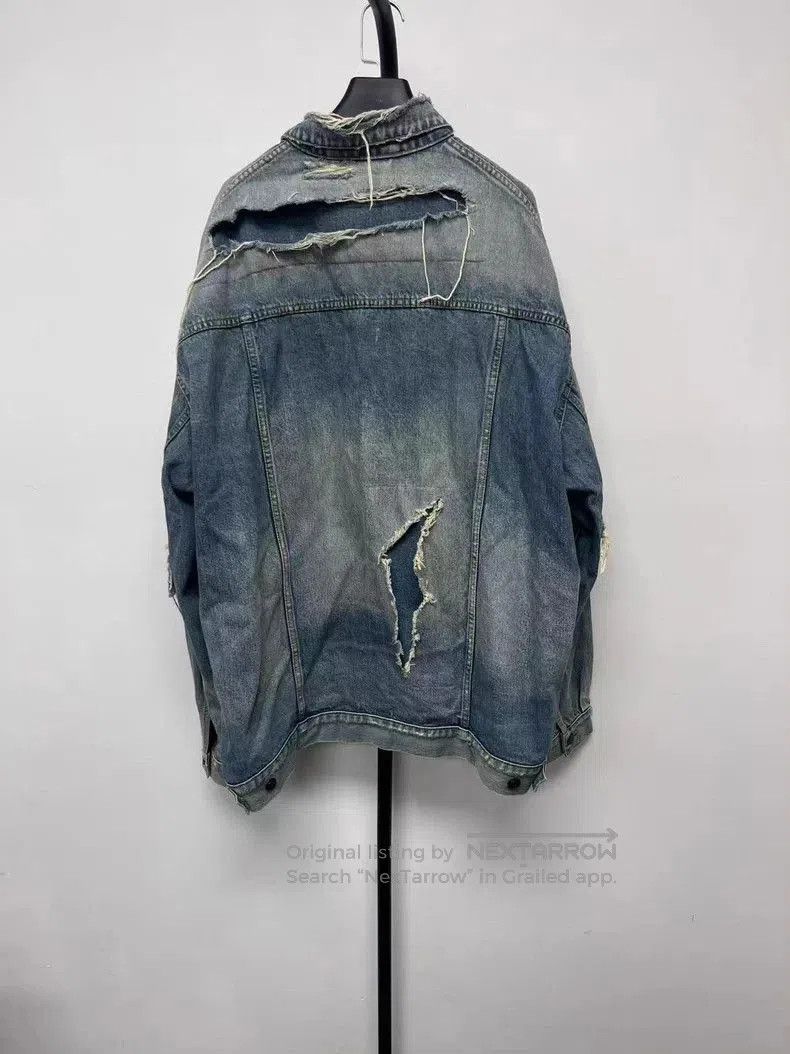 Balenciaga Balenciaga Distressed Denim Jacket Men. Size US S / EU 44-46 / 1 - 1 Thumbnail
