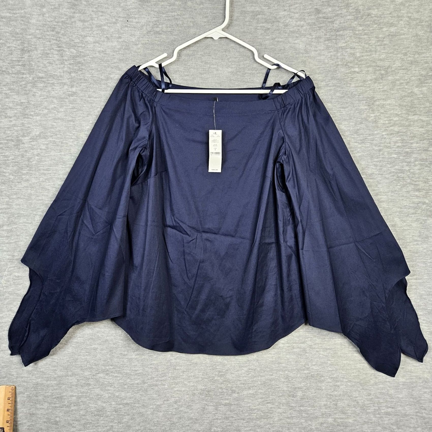 White House Black Market White House Black Market Blouse Shirt Off the Shoulder Tie Sleeve Sz S Womens Regular Blue Cotton Nylon Spandex Solid Short Sleeve Size S / US 4 / IT 40 - 2 Thumbnail