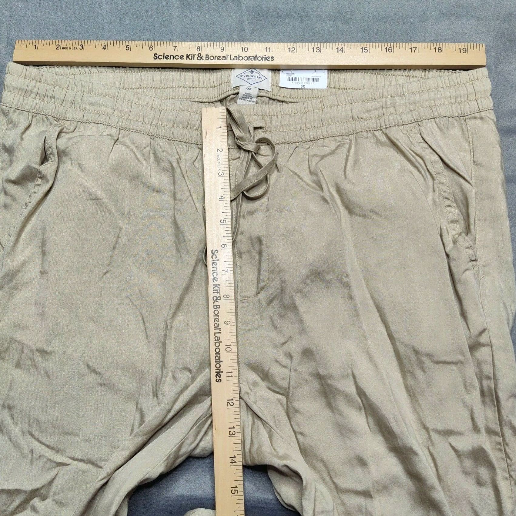 Vintage St. John's Bay Women Plus 0X Biscotti Easy Fit Crop Pull On Lyocell Pants NEW Size 40" / US 18 - 7 Thumbnail