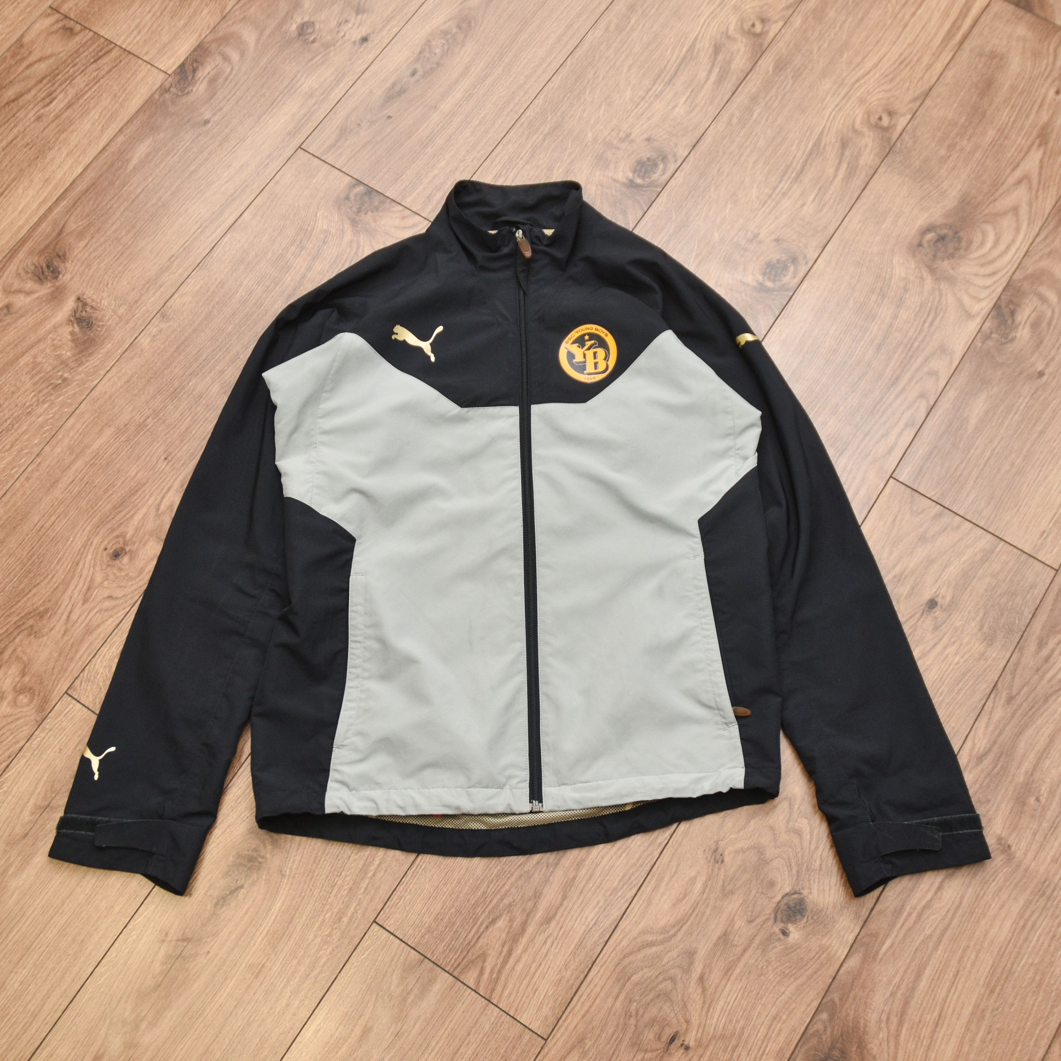 Puma PUMA BSC Young Boys Bern Training Football Jacket 09-10 M-L Size US M / EU 48-50 / 2 - 6 Thumbnail
