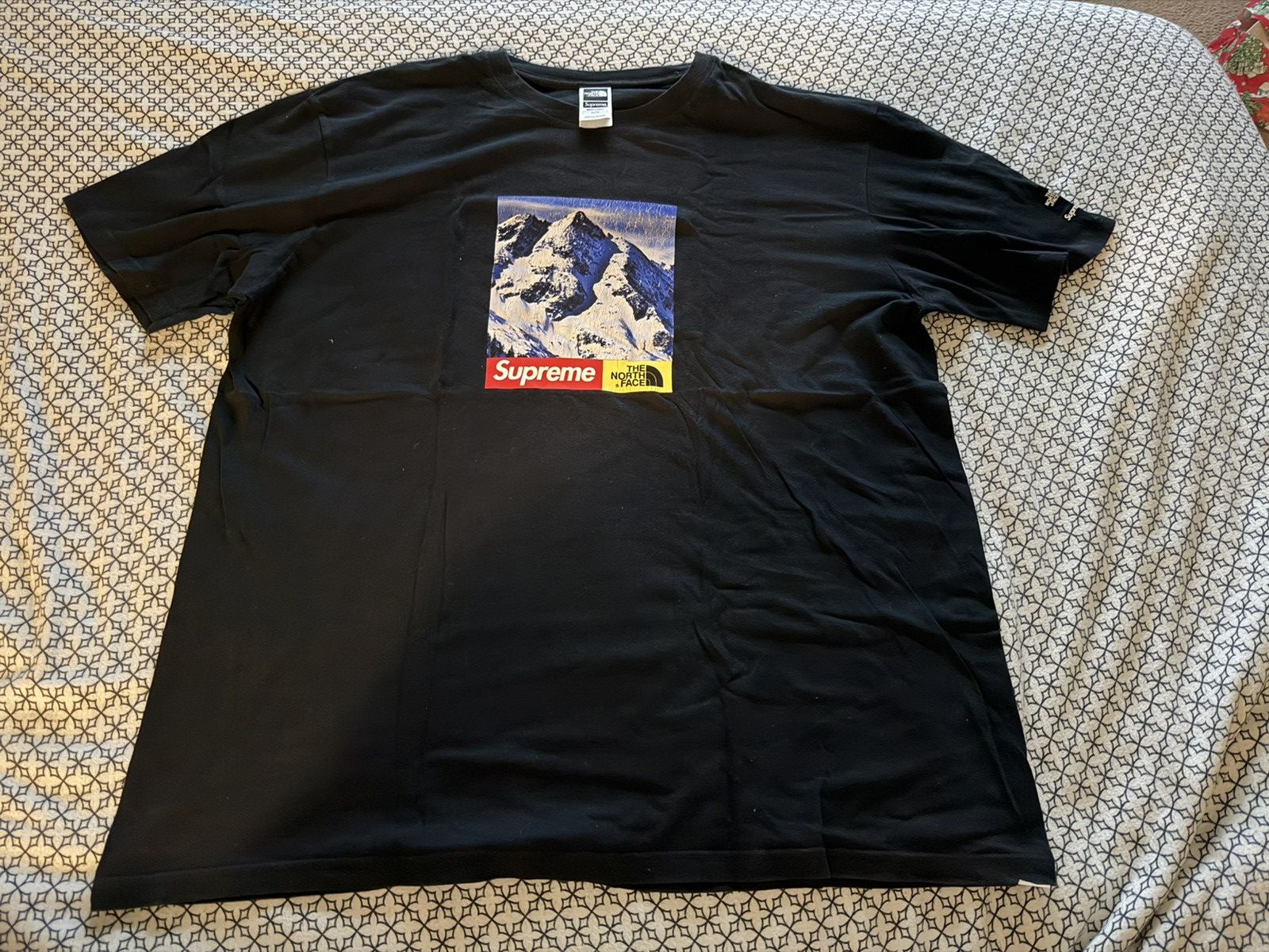 Esquim Supreme And North Face T Shirt Supreme The North Face 
