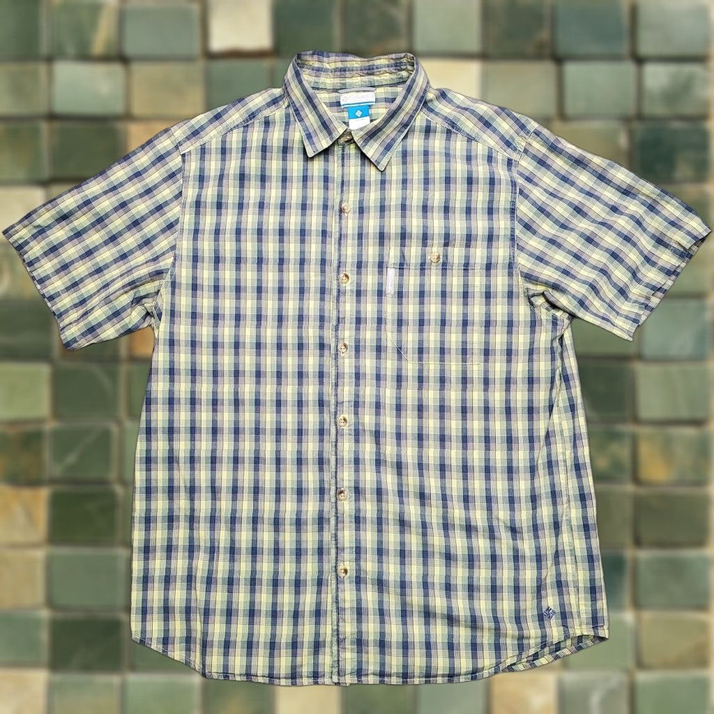 Vintage Columbia Shirt Mens Large Green Plaid Short Sleeve Cotton Hiking Outdoor Button-Up Size US L / EU 52-54 / 3 - 1 Thumbnail