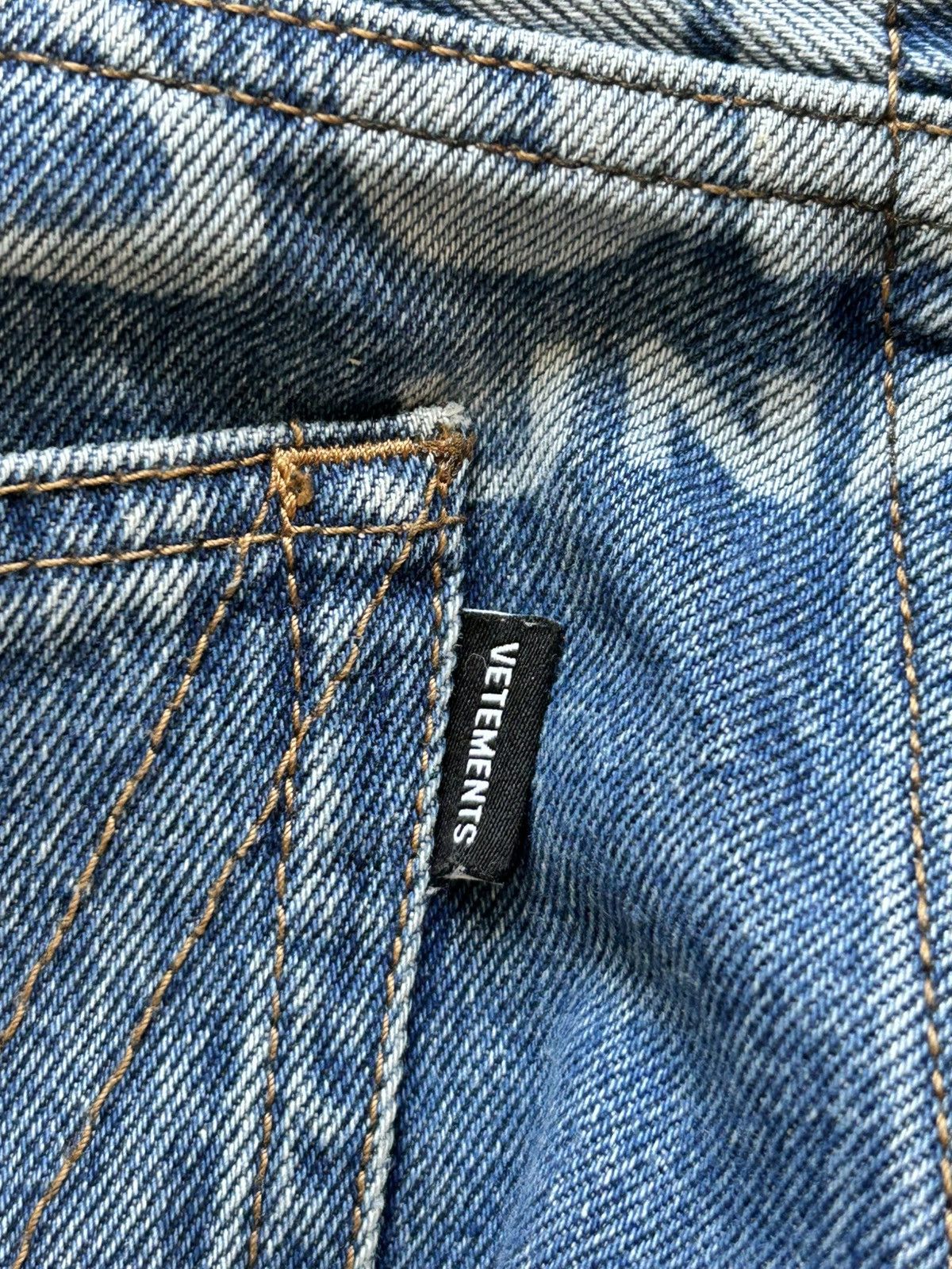 Vetements Vetements FW19 Error Code All Over Print Denim Size US 29 - 6 Thumbnail