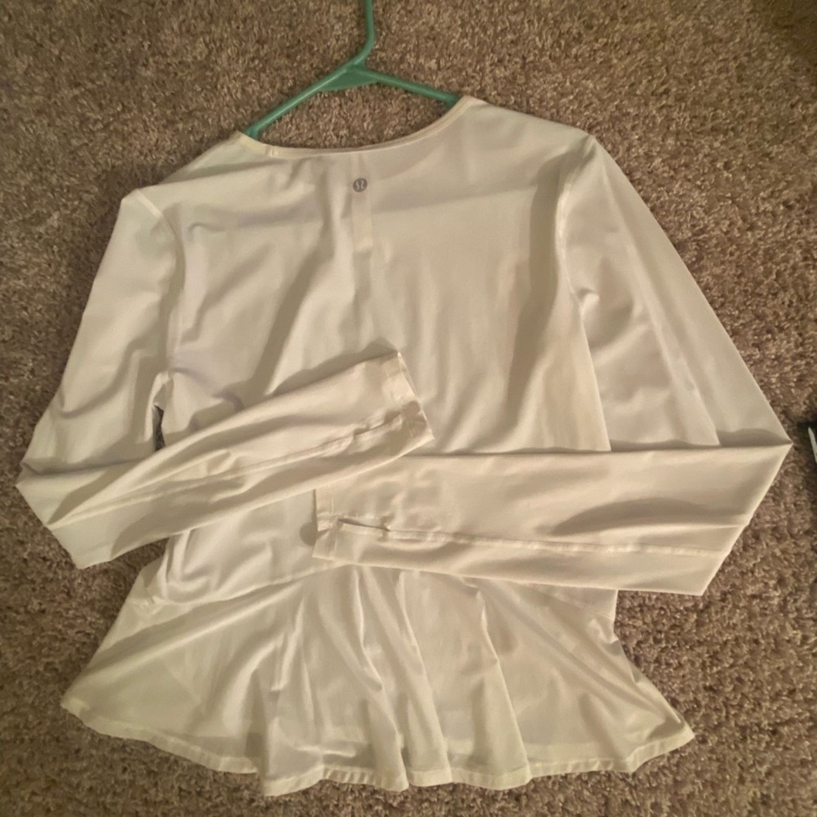 Lululemon Chic lululemon white sz 8 Size M / US 6-8 / IT 42-44 - 9 Thumbnail