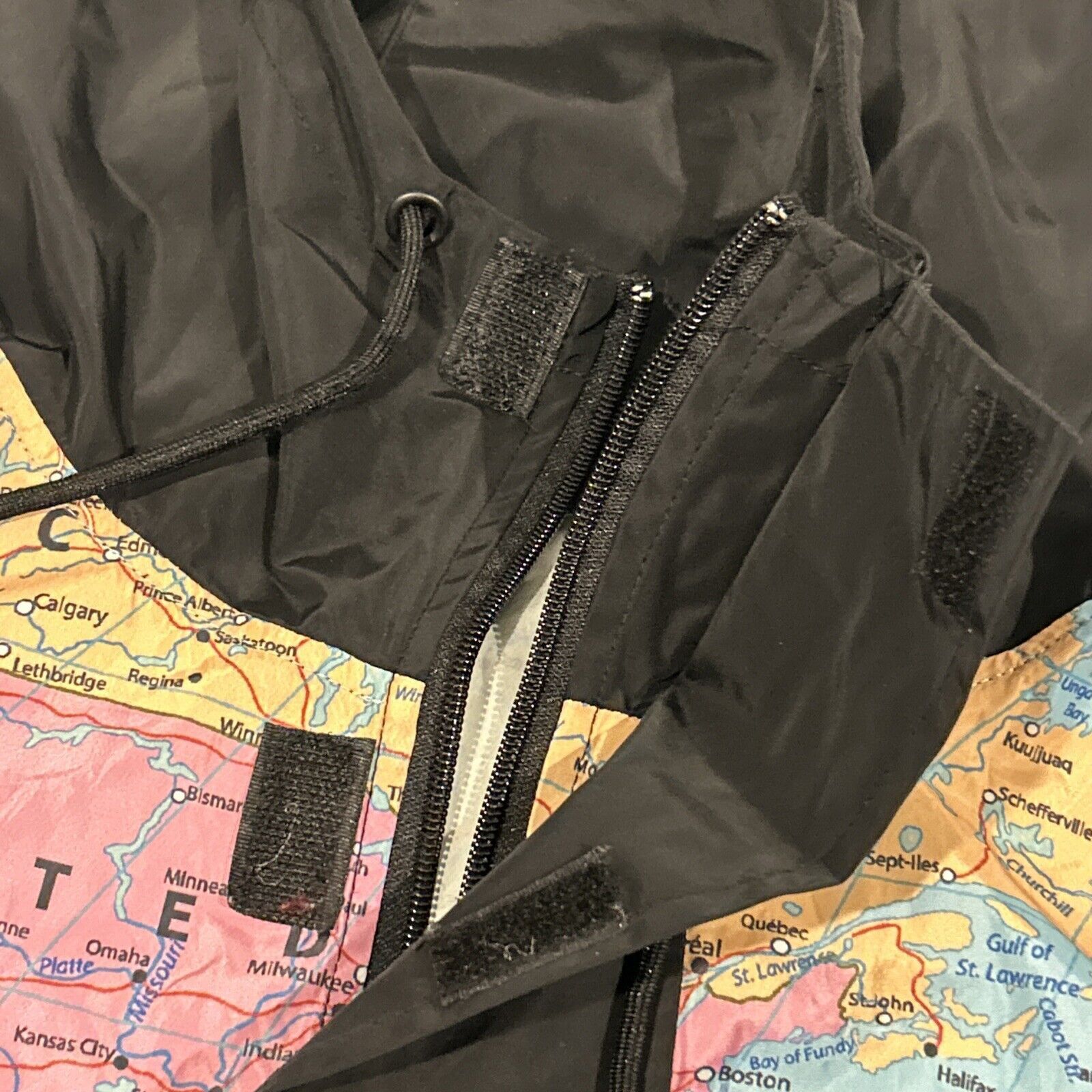 Hudson Hudson World Map AOP Windbreaker Jacket Mens Medium Chest 21 Size US M / EU 48-50 / 2 - 10 Thumbnail