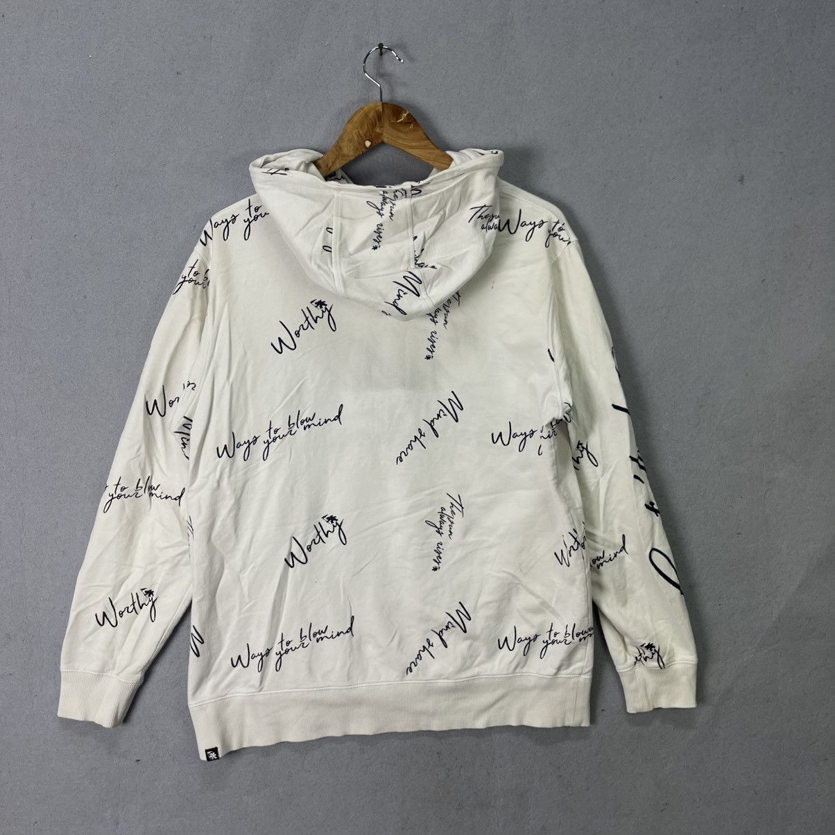 Gotcha Gotcha California All-Over Script Logo Hoodie Size US L / EU 52-54 / 3 - 6 Thumbnail