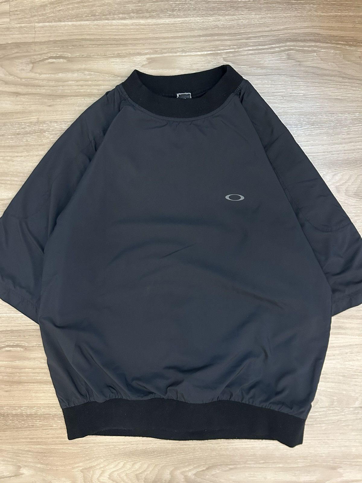 Oakley 💥Rare Vintage Oakley Archival Logo Technical Pullover Tee Size US M / EU 48-50 / 2 - 2 Thumbnail