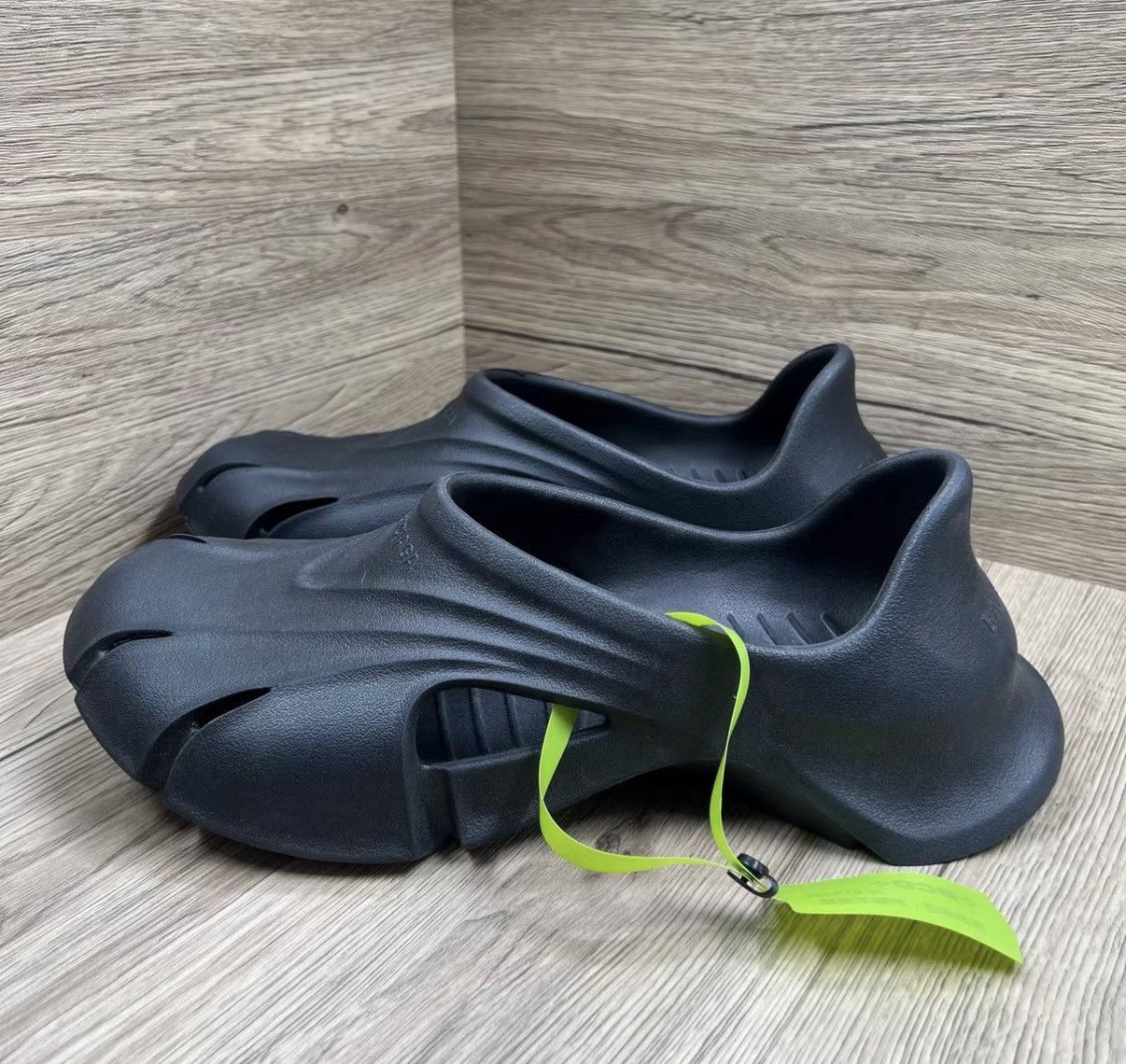 Balenciaga Balenciaga Black Clogs J41 Size US 9 / EU 42 - 1 Thumbnail