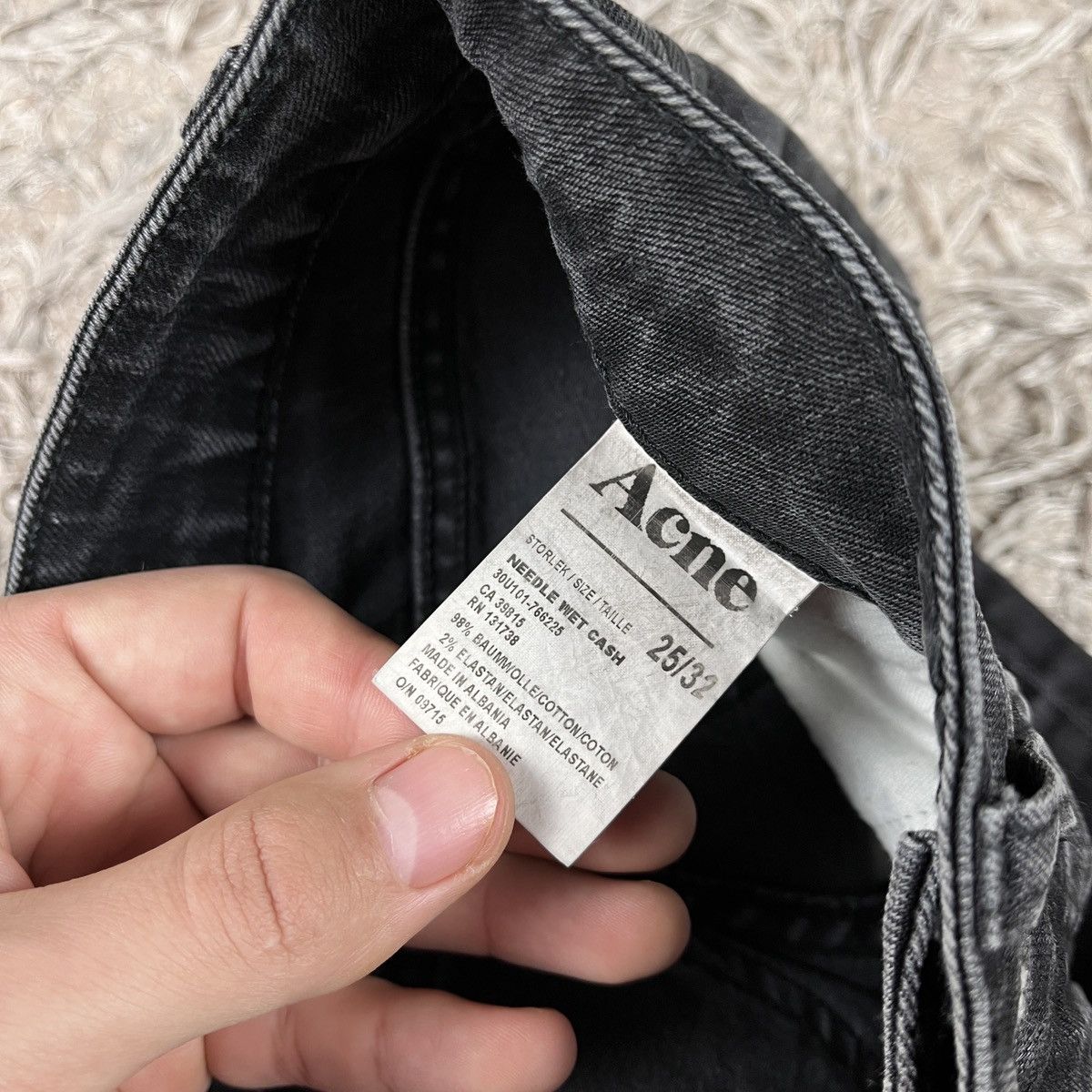 Acne Studios Skinny Black Faded Jeans Acne Studios Avant Garde 90s Y2k Size 24" / US 00 / IT 34 - 11 Thumbnail