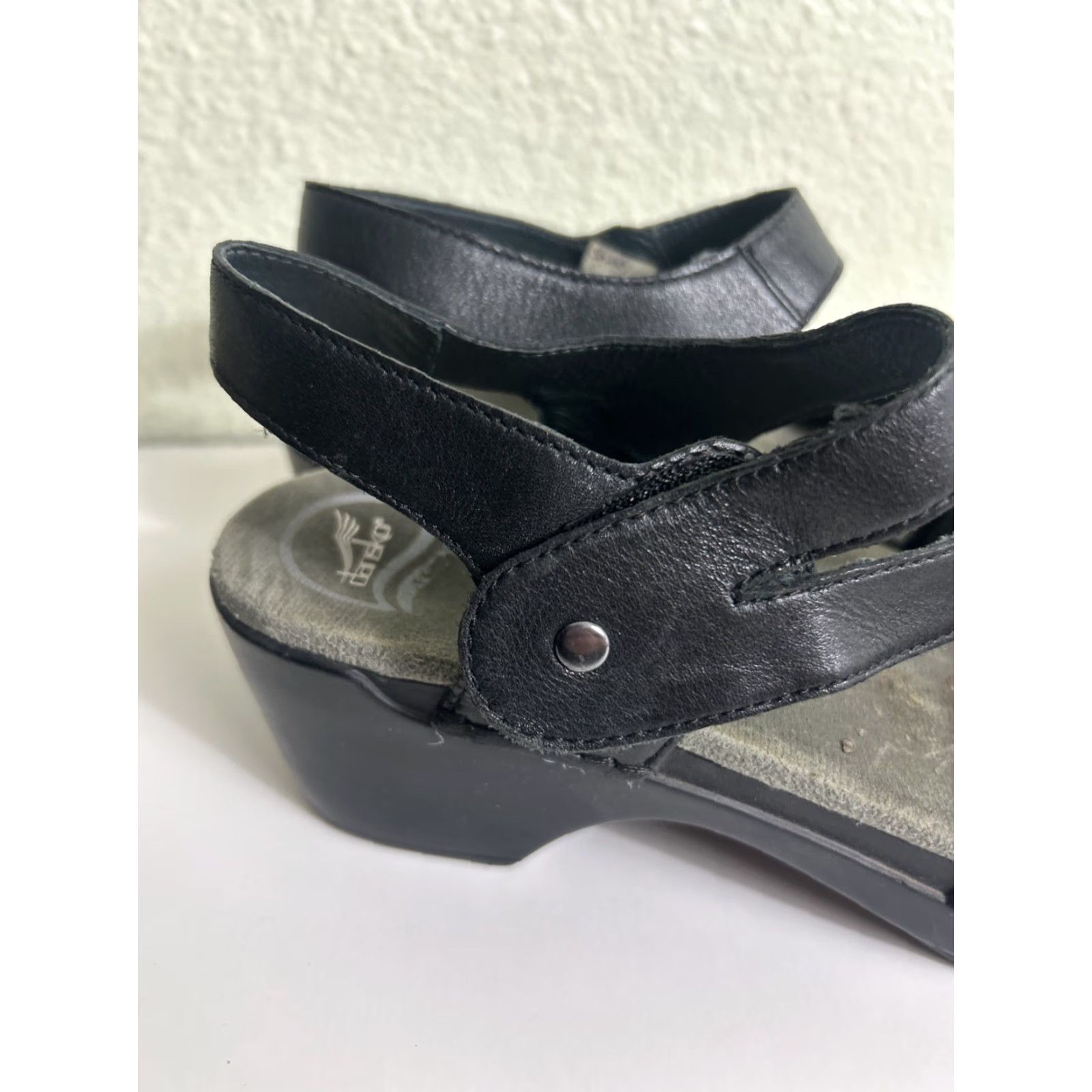Dansko Dansko Shari Sandals Black Leather Ankle Strap Block Heel Womens US 8 EU 38 Flat Slip-On Dress Casual Size US 8 / IT 38 - 3 Thumbnail
