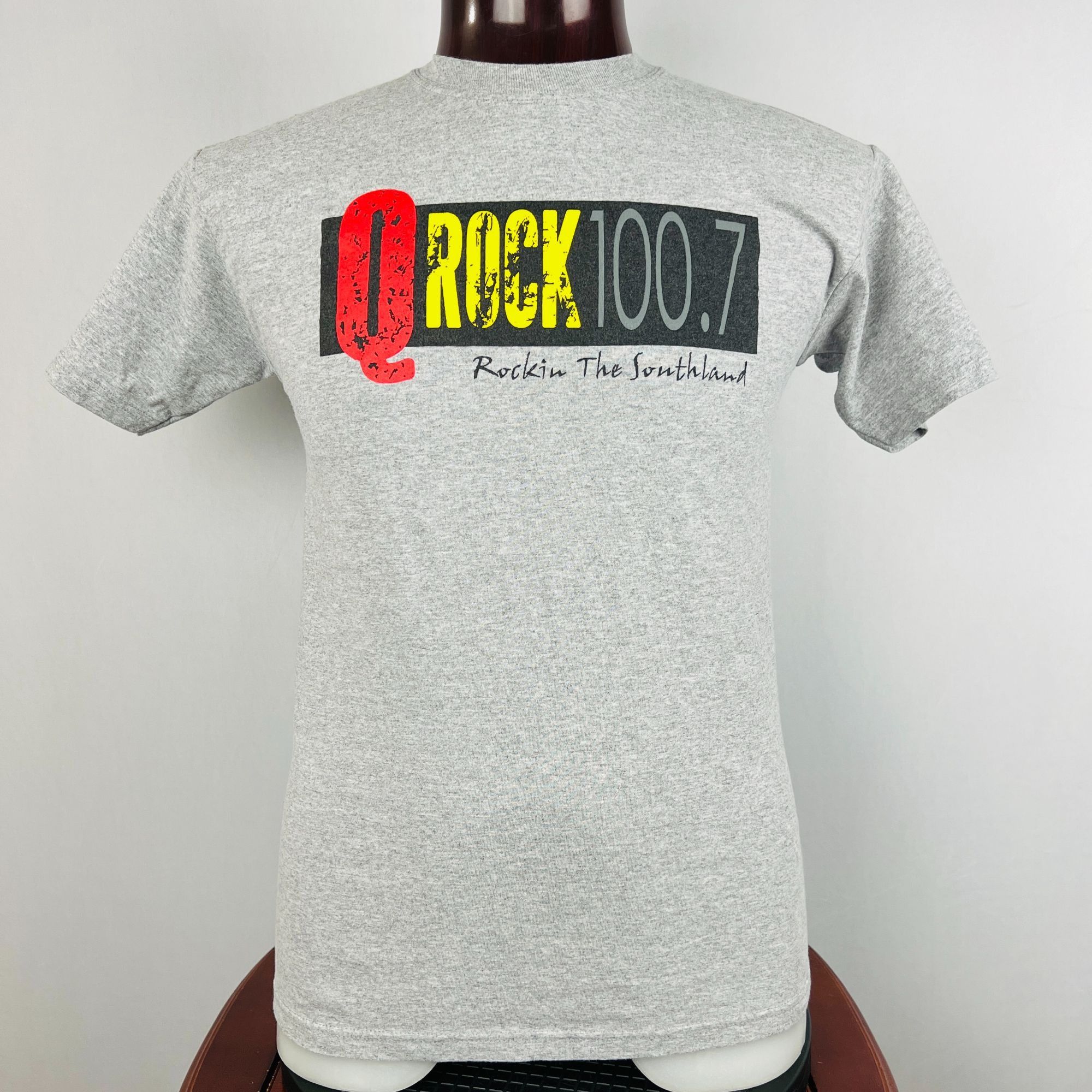 Designer QRock 100.7 Rockin The Southland Chicago Radio M T-Shirt Shi Size US M / EU 48-50 / 2 - 1 Thumbnail