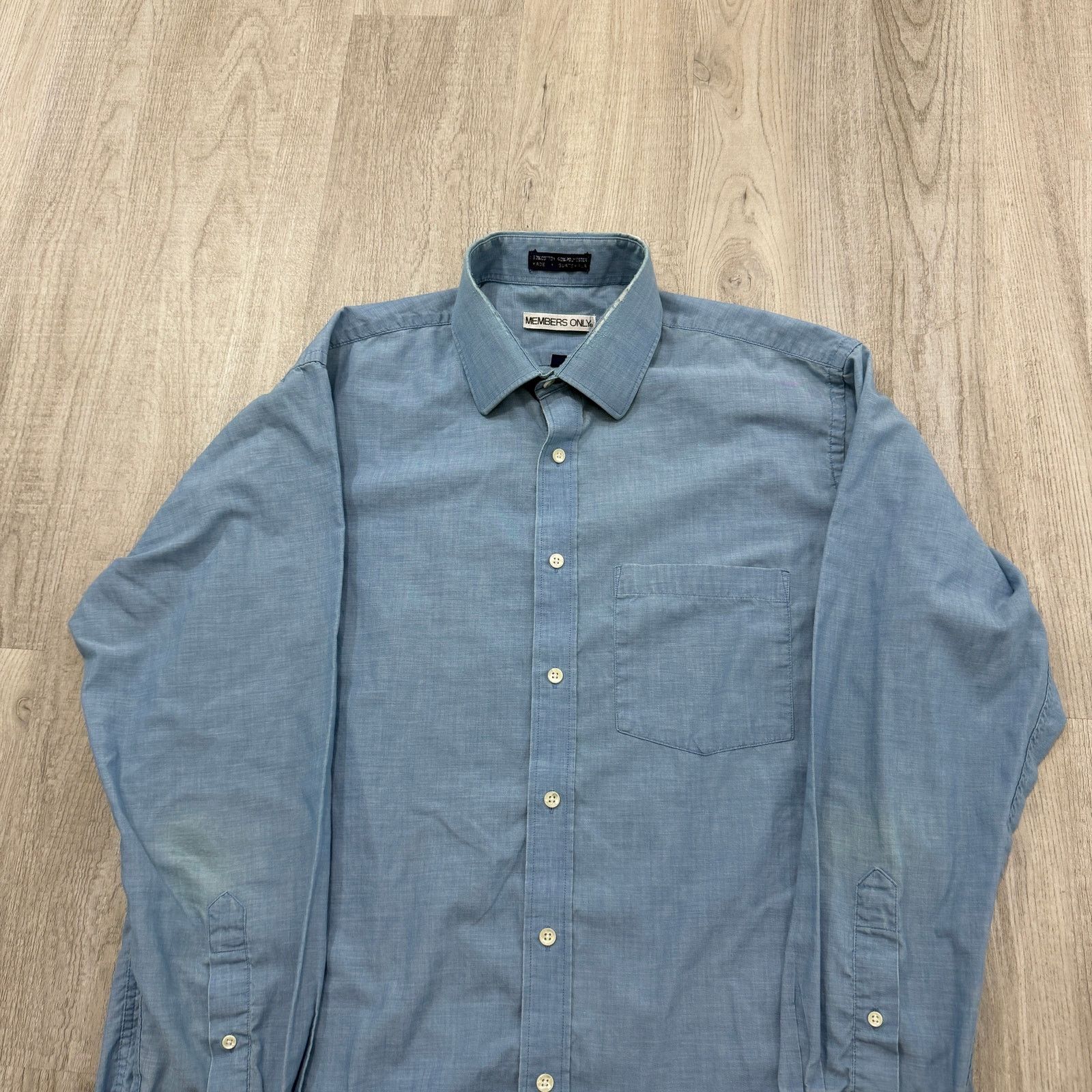 Vintage Vintage Members Only Chambray Button Shirt 16 Large Blue 70s Size US L / EU 52-54 / 3 - 2 Thumbnail