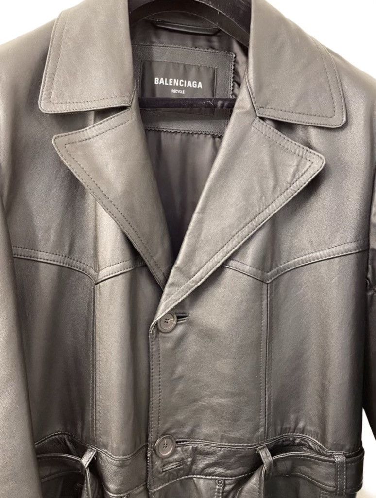 Balenciaga Balenciaga Upcycled Leather Coat (Unique Grailed Piece) Size US M / EU 48-50 / 2 - 5 Thumbnail
