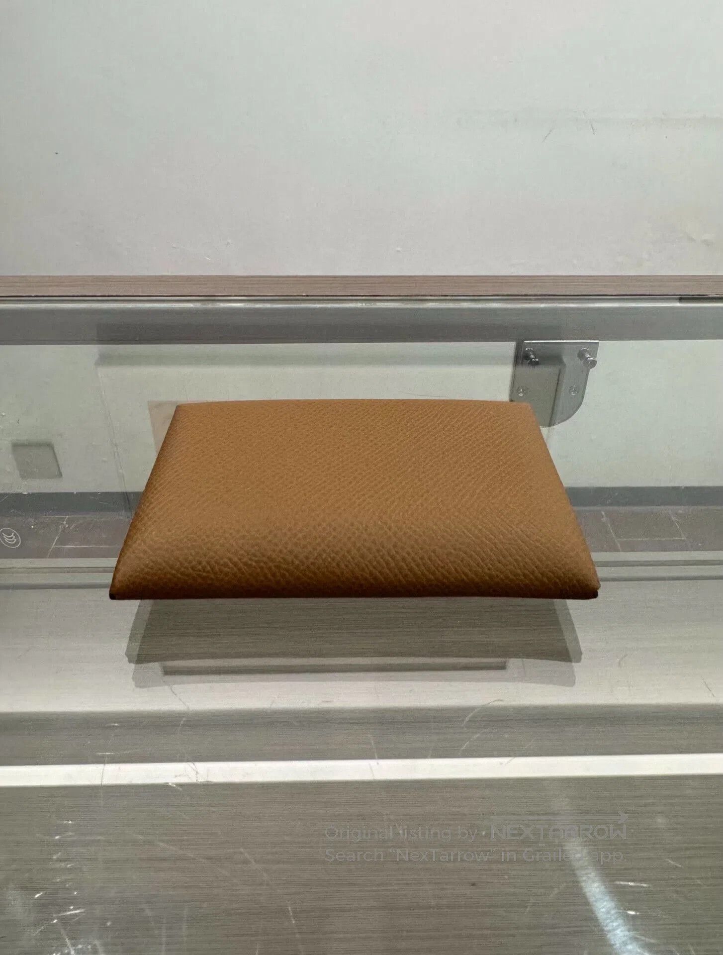 Hermes Hermes Calvi Elephant Gray Calfskin Card Holder. Size ONE SIZE - 3 Thumbnail