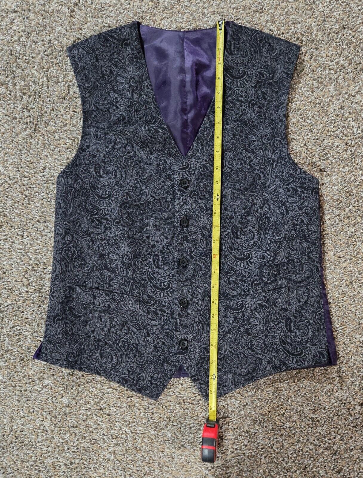 Designer Grey Suede Paisley Vest With Purple Interior Size 38R - 2 Thumbnail