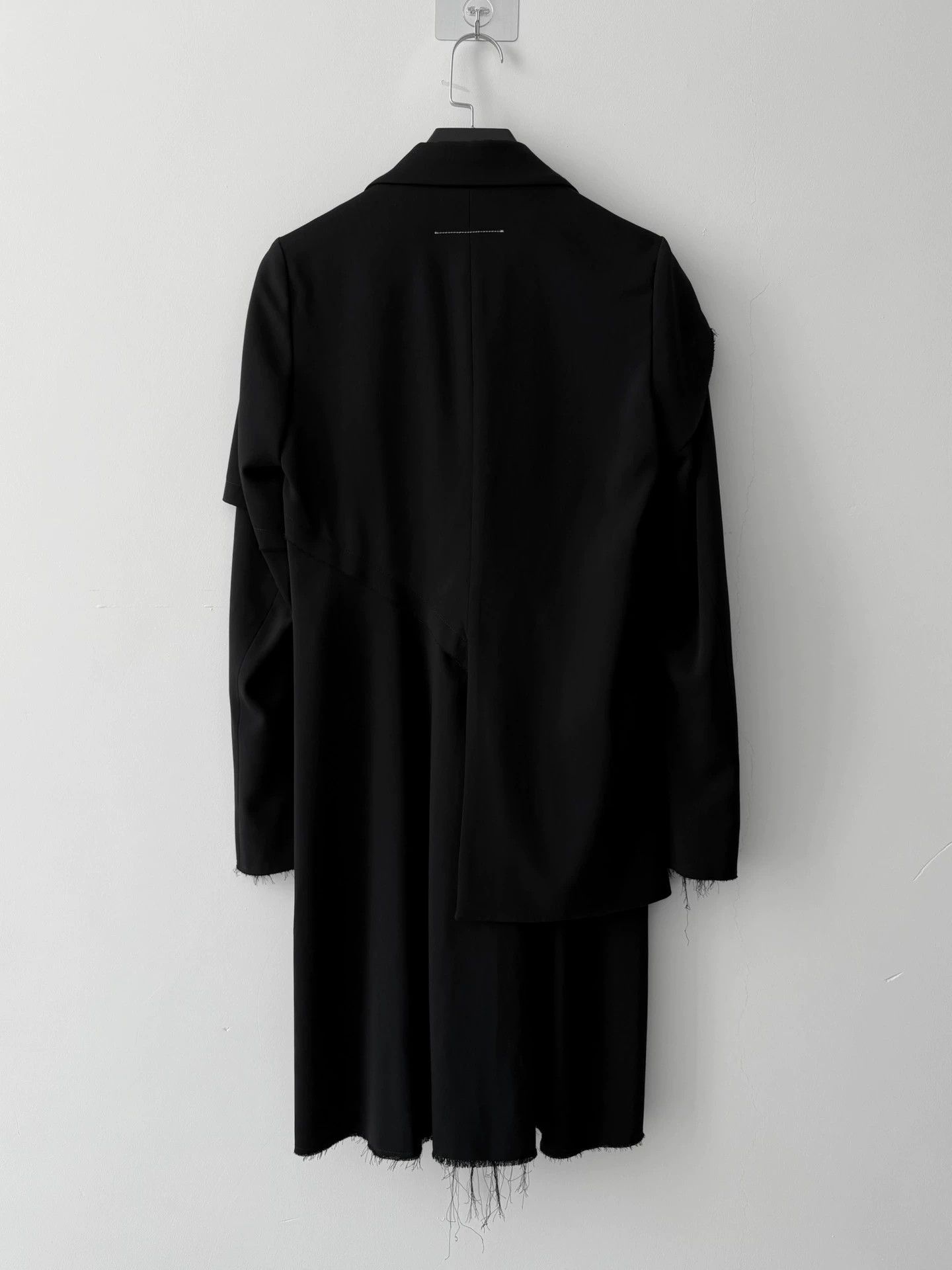 MM6 MM6 F/W16 Deconstructed Slashed Trench Coat Black Size S / US 4 / IT 40 - 3 Thumbnail