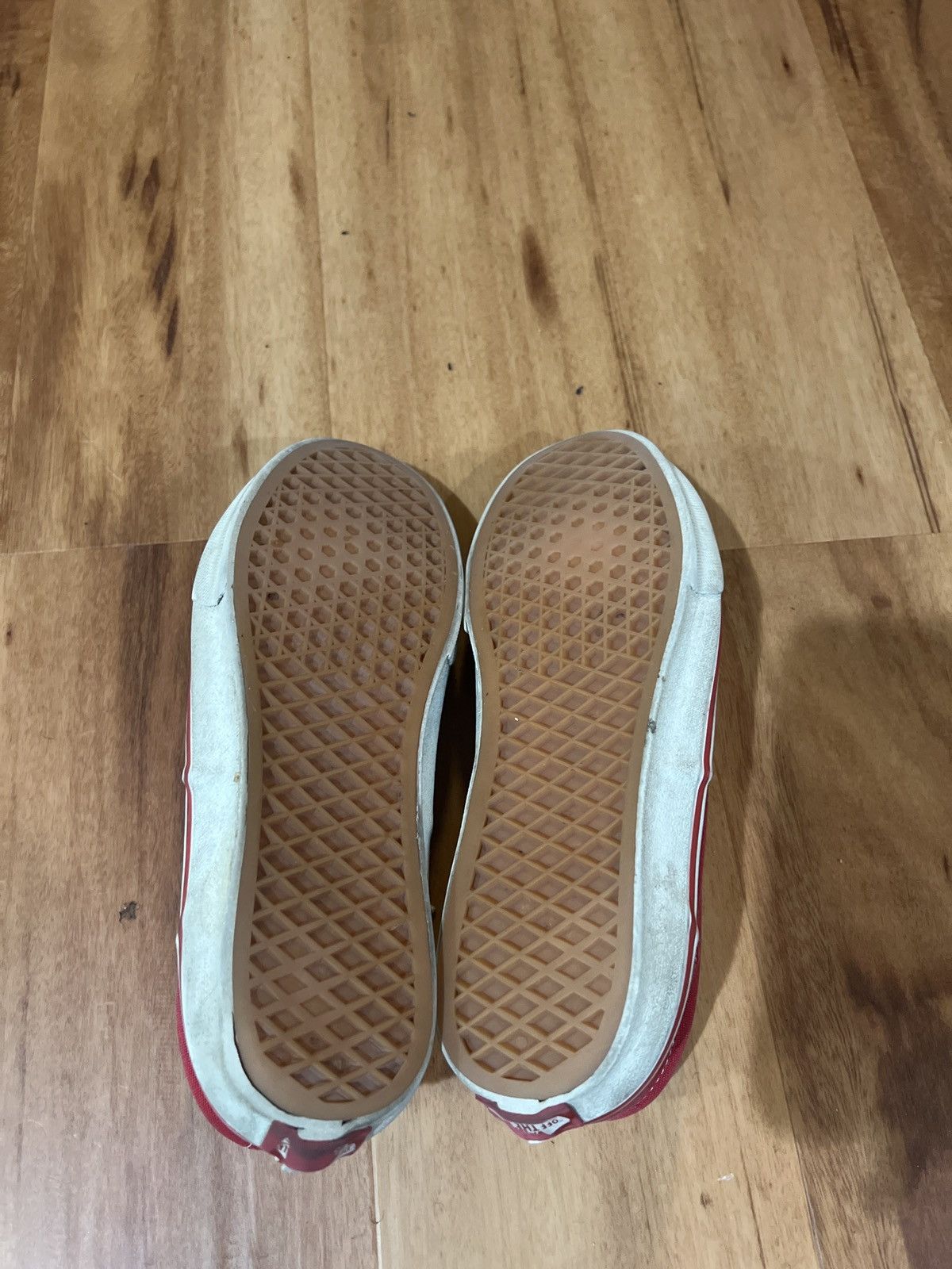 Vans Vans - Red Classic Sz 8.5 Size US 8.5 / EU 41-42 - 5 Thumbnail