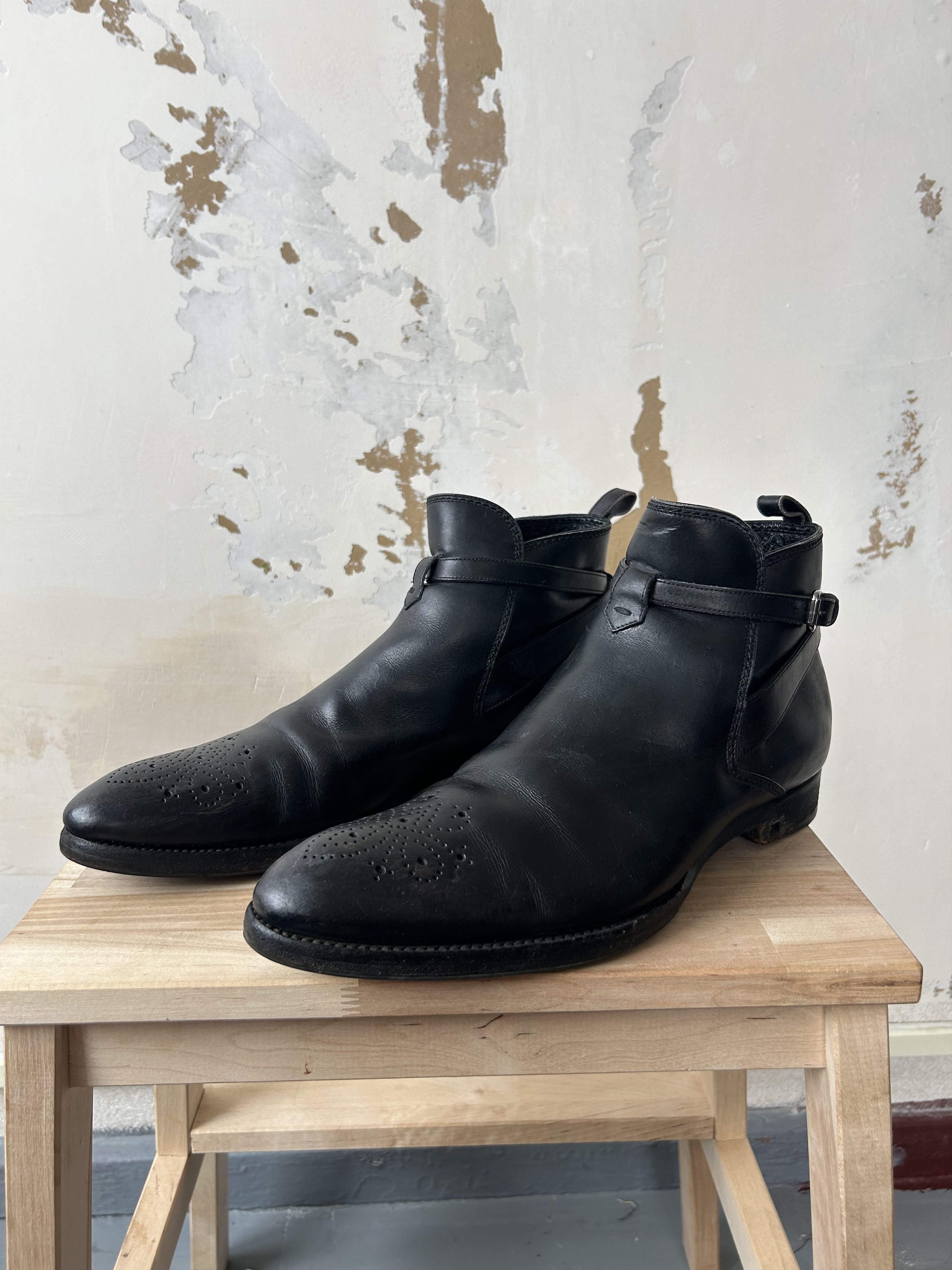 Louis Vuitton Louis Vuitton leather Ankle Boots Size US 9.5 / EU 42-43 - 1 Thumbnail