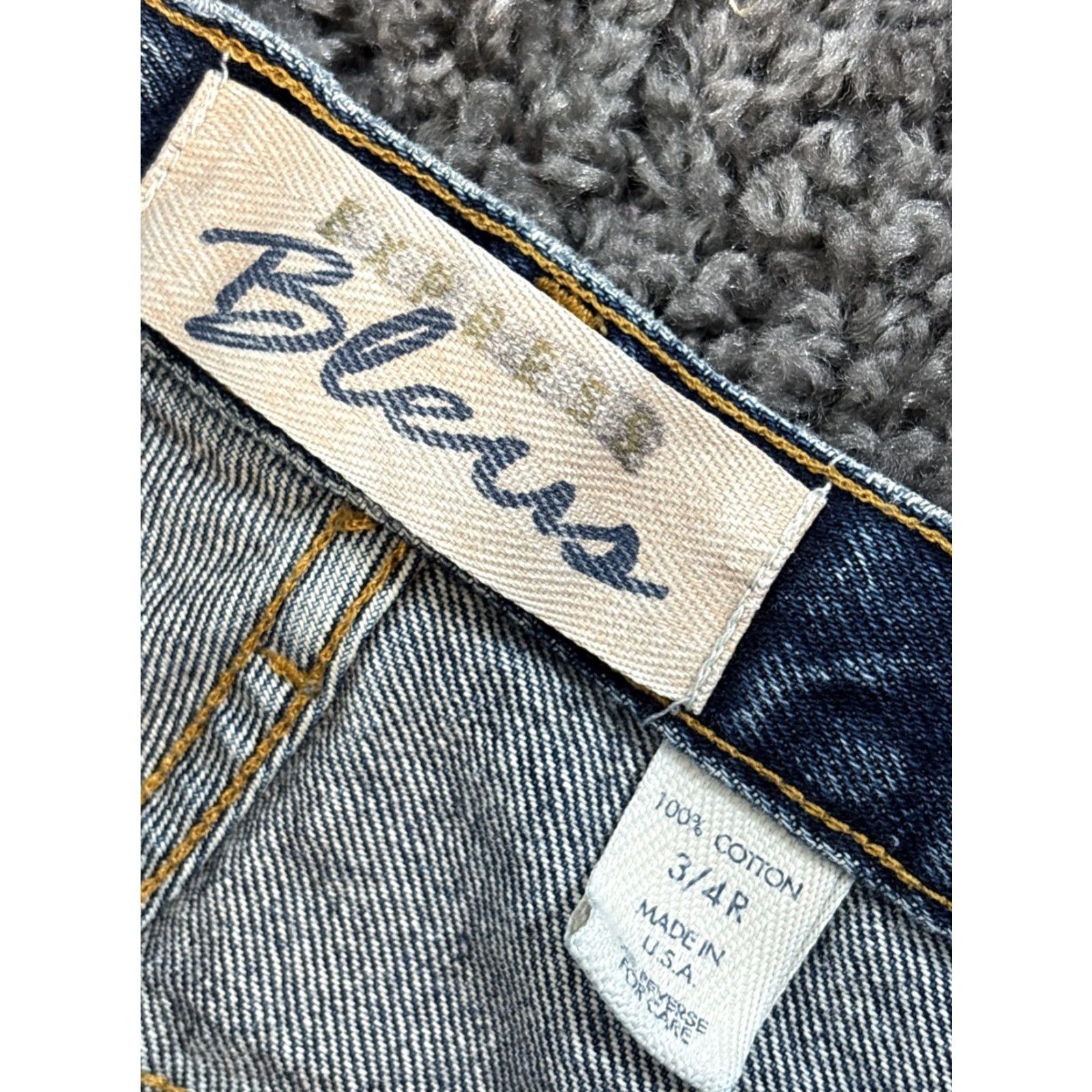 Express VINTAGE Express Jeans Womens 26x30 Stonewash Blue Med Wash Frayed 90s Mens/ Womens? Size 26" / US 2 / IT 38 - 6 Thumbnail