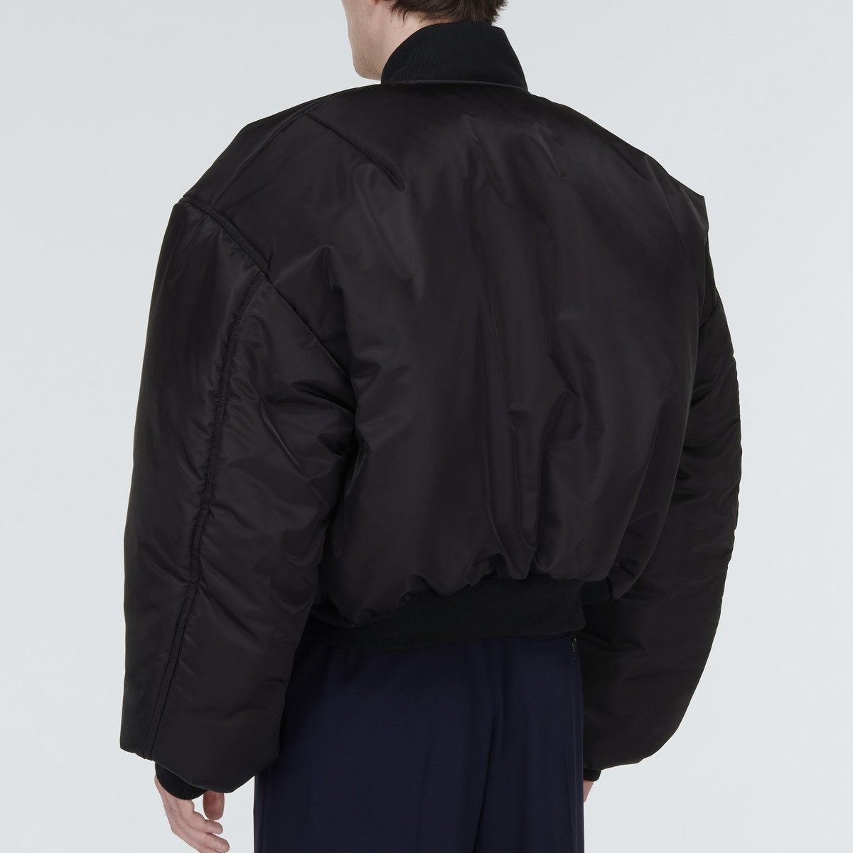 Balenciaga Balenciaga Cropped Oversized Jacket Size US L / EU 52-54 / 3 - 7 Thumbnail