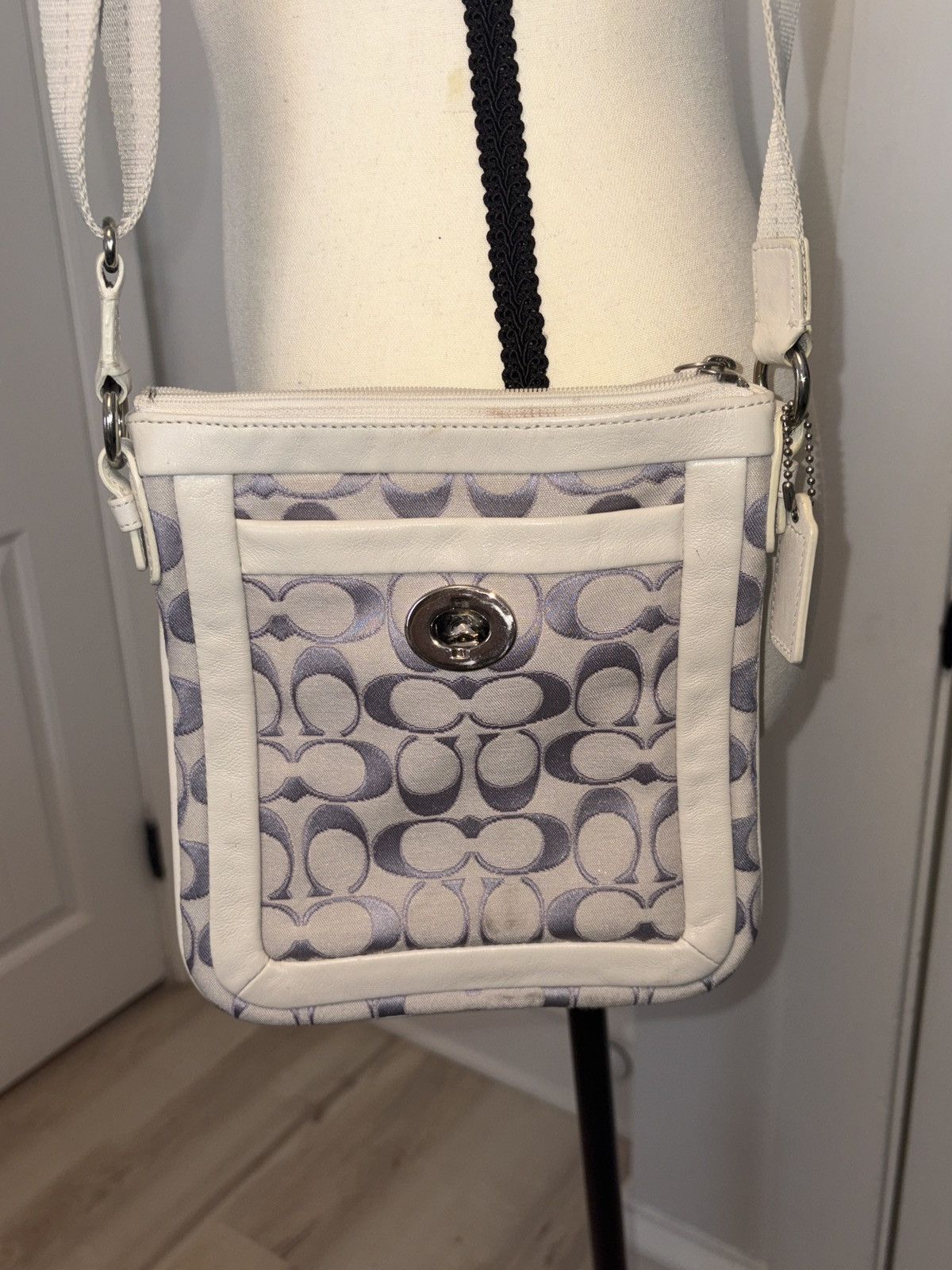 Coach signature crossbody bag