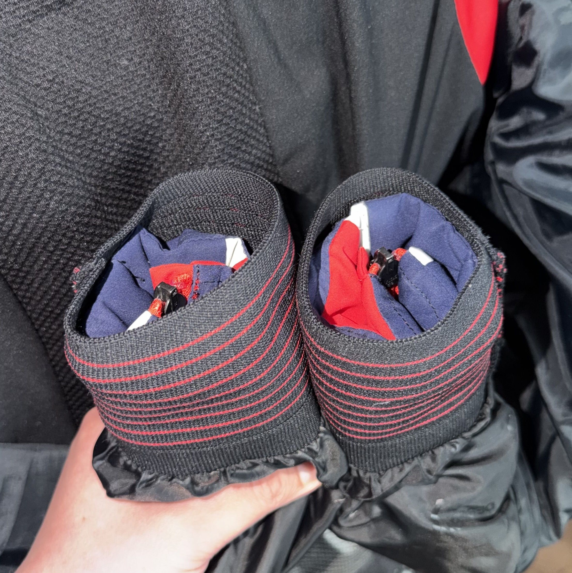 Descente DESCENTE Carter Ski Hooded Jacket Electric Red Dark Night Size US L / EU 52-54 / 3 - 21 Thumbnail