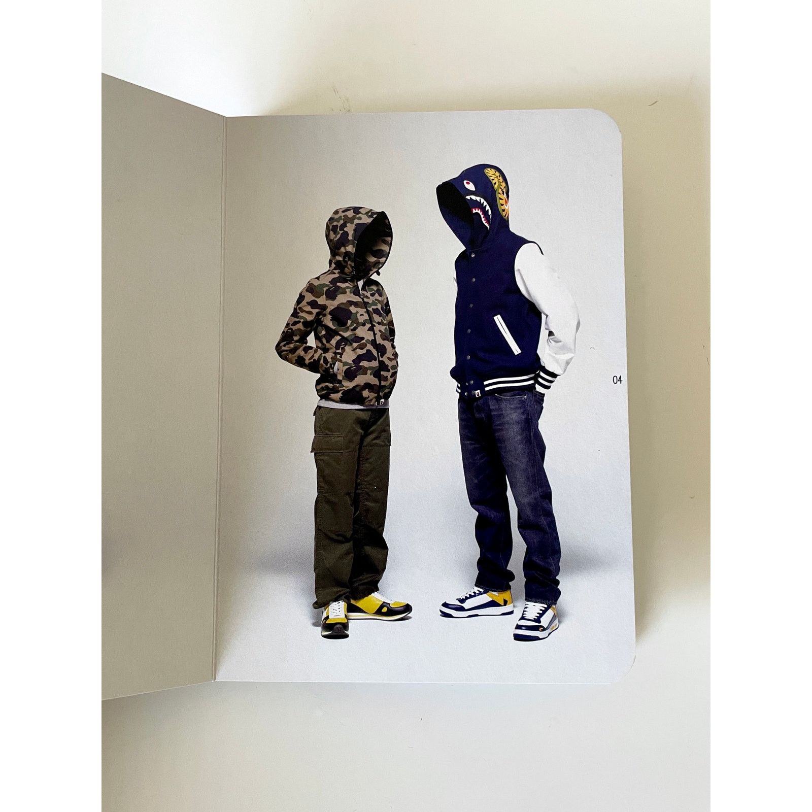 Bape Bape A Bathing Ape 2009 spring style manual General catalog Size ONE SIZE - 2 Thumbnail
