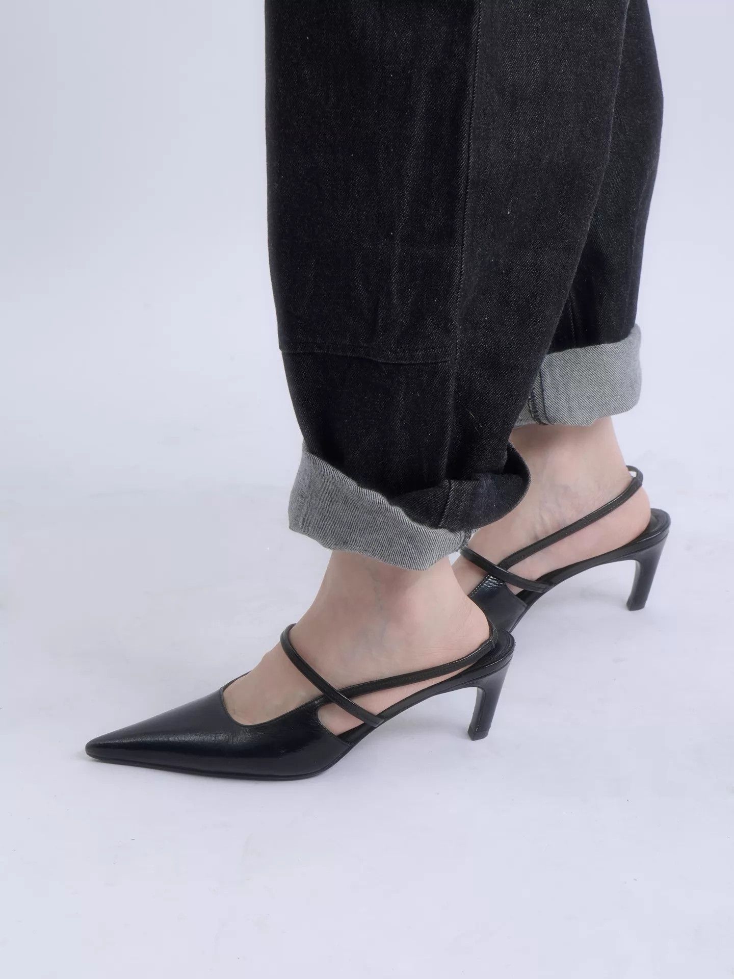Toteme Toteme pointed toe lace-up kitten heel 39 Size US 8.5 / IT 38.5 - 3 Thumbnail