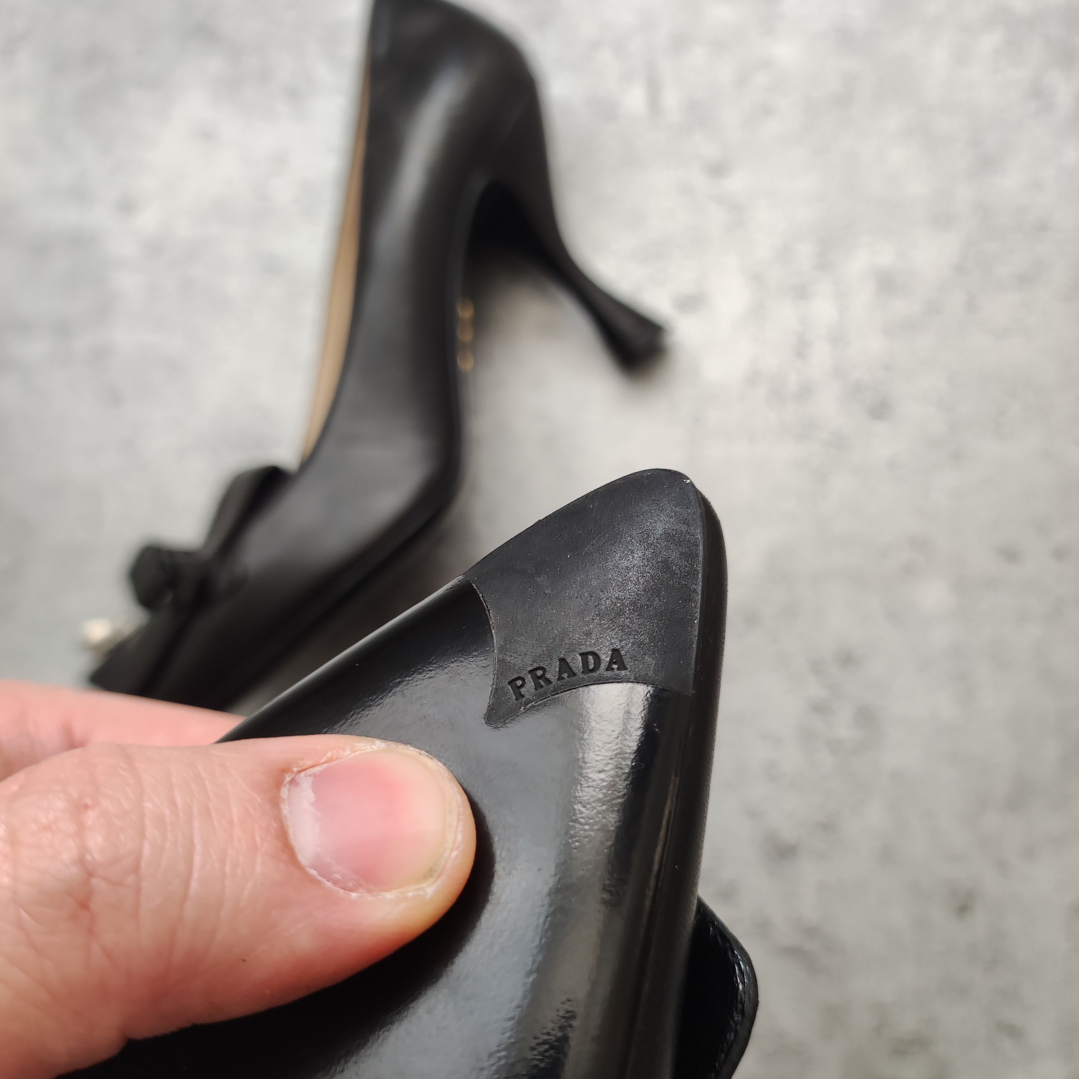 Prada Prada Milano 90s Classic Black Zipper Leather Heels Size US 7 / IT 37 - 11 Thumbnail